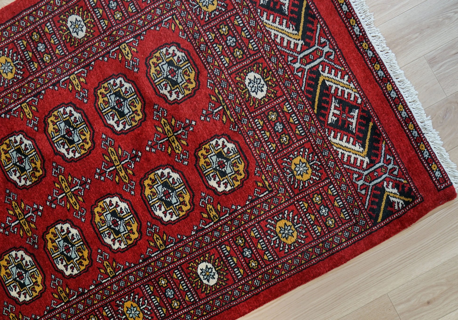 172×94cm パキスタン手織り絨毯 Decorworks