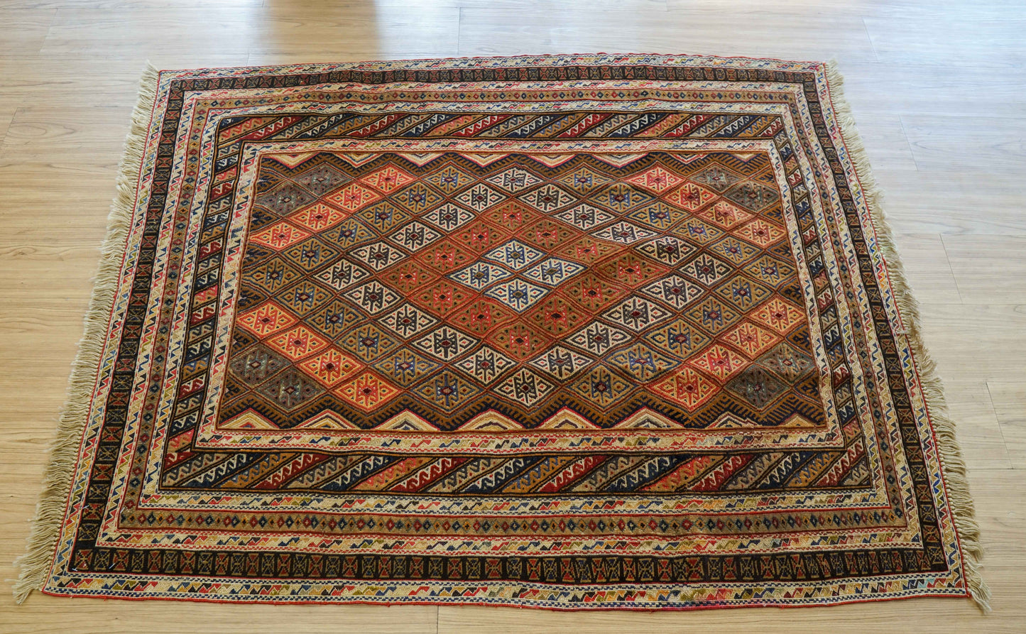 手織りマシュワニキリム アフガニスタン トライバルラグ 138×112cm