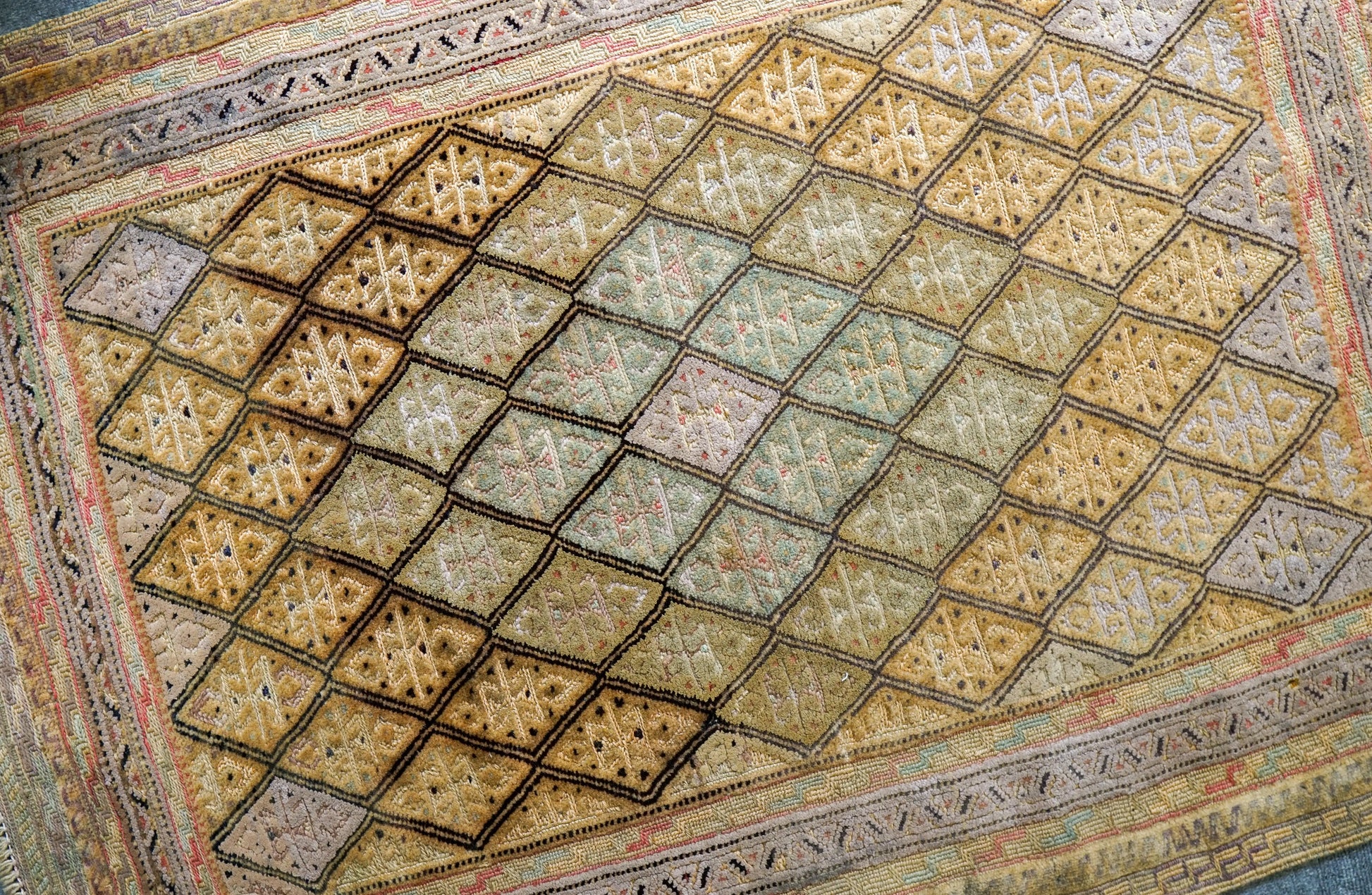 108×75cm アフガニスタン オールドマシュワニキリム 手織り 絨毯 Decorworks