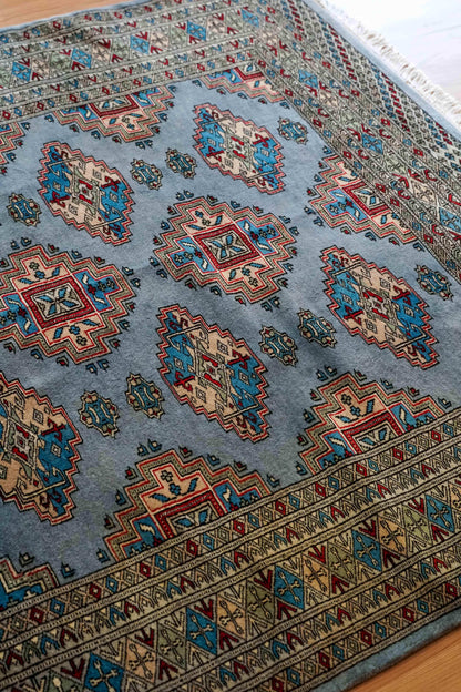  パキスタン手織り絨毯 トライバルラグ　ペルシャ絨毯 171×121cm