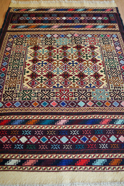  ペルシャ手織りシルジャンキリム トライバルラグ 146×105cm