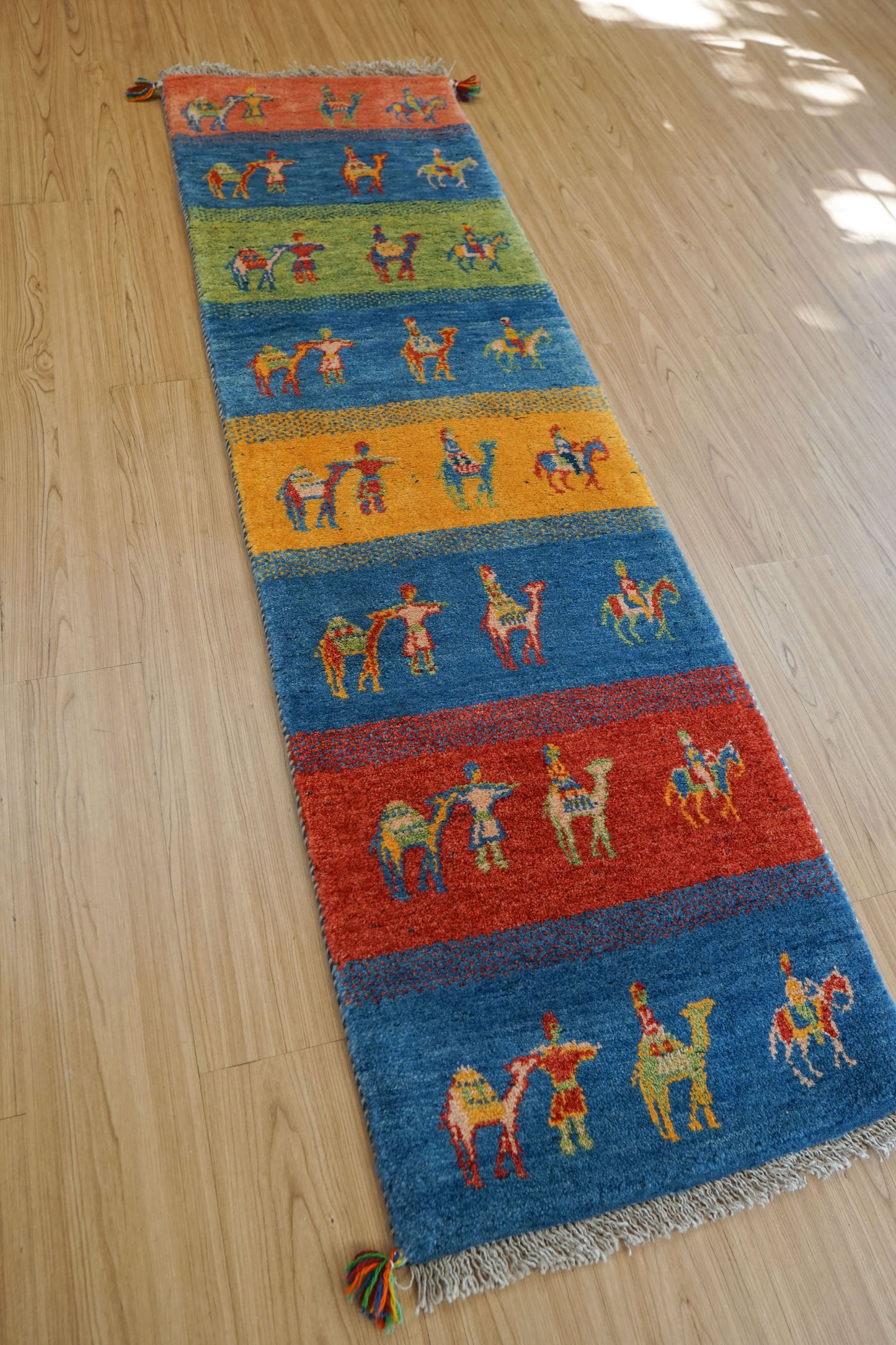 Collection ペルシャ手織りギャッベ ランナー 189×56cm ｜ 遊牧民デザインのウールラグ