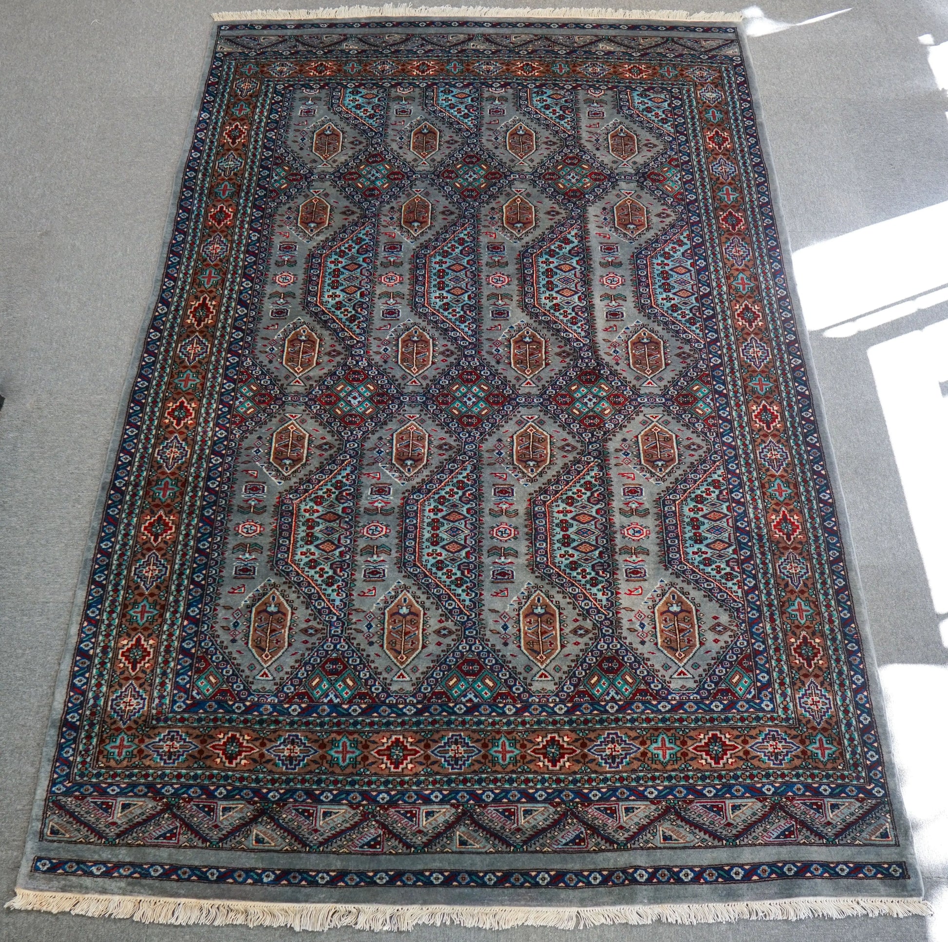 239×154cm【パキスタン手織り絨毯】 Decorworks