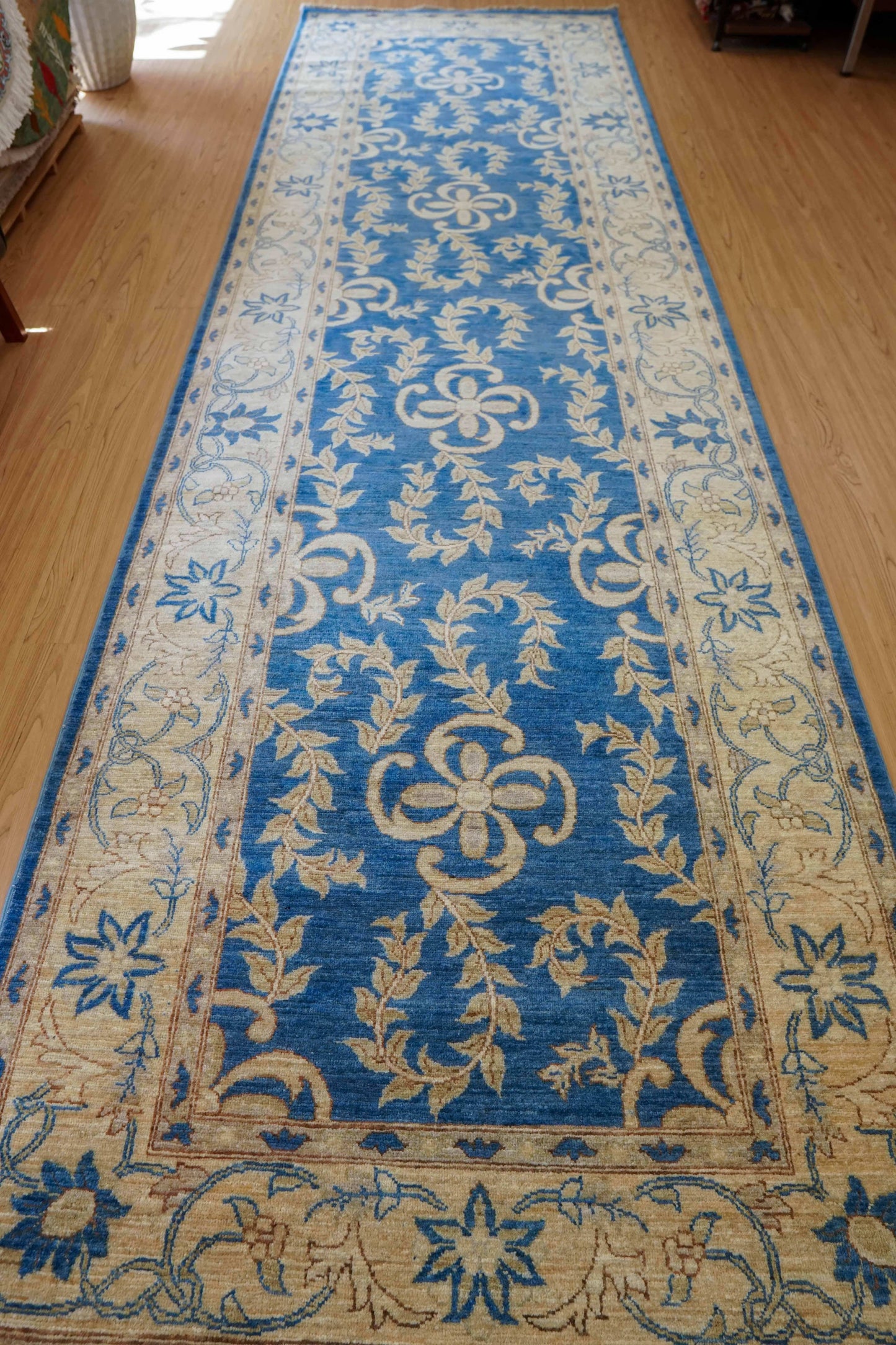  アフガニスタン手織り絨毯 ガズニランナー 371×105cm｜Ziegler スルタニデザイン ブルー×アイボリー 廊下・ロングコリドーサイズ