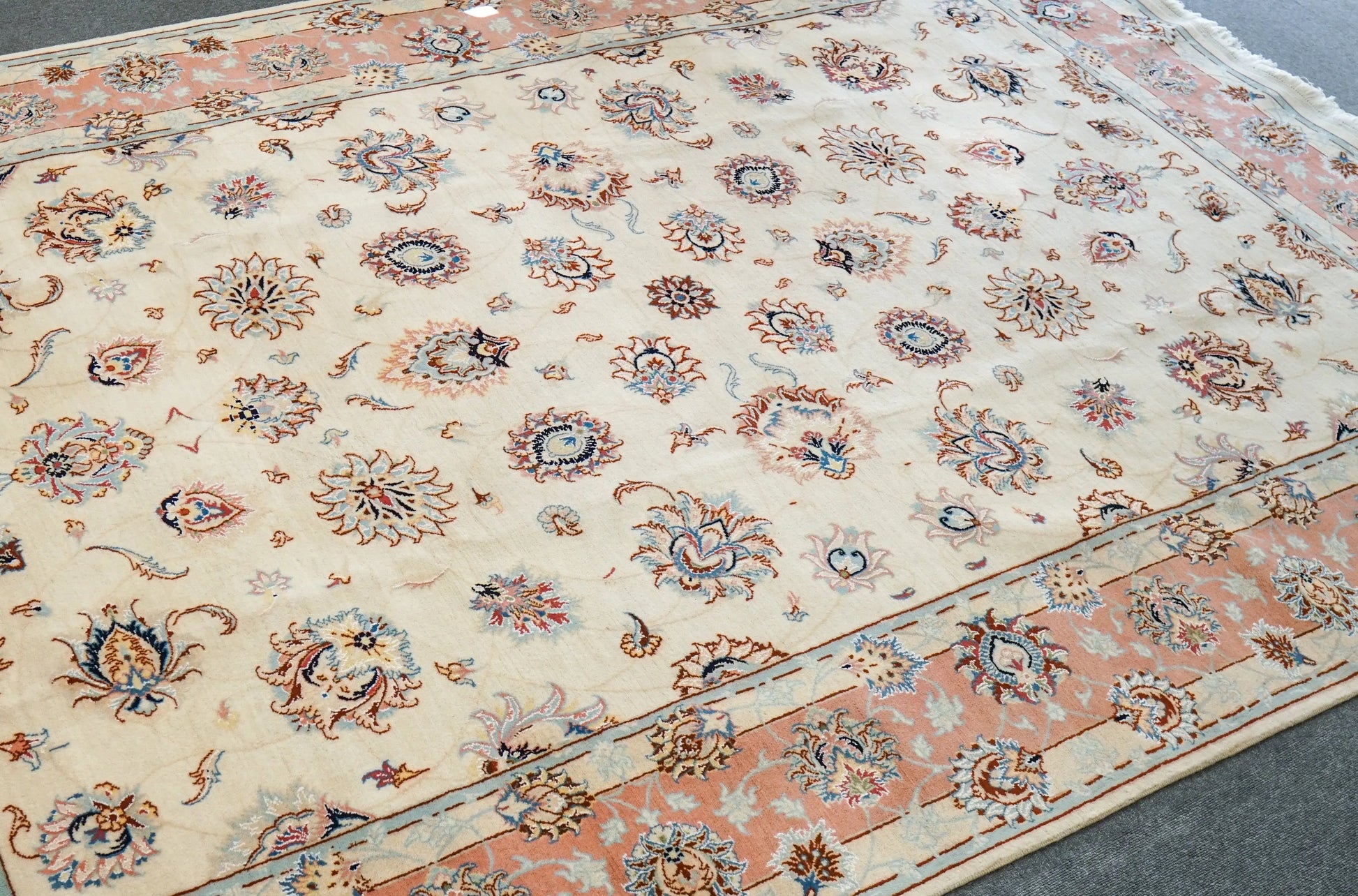 293×188cm　ペルシャ手織り絨毯 タブリーズ産 - Decorworks