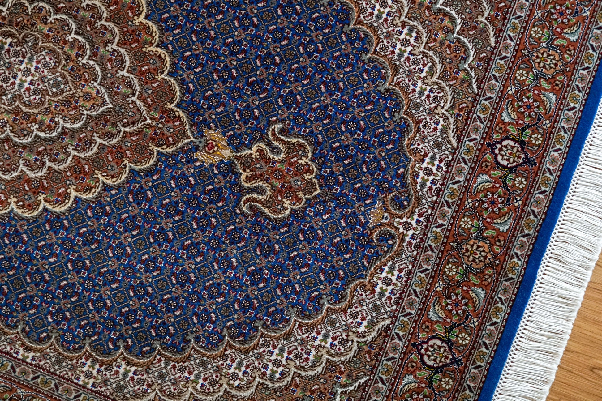 Collection 154×106cm 手織り ペルシャ絨毯 タブリーズ産　50RAJ