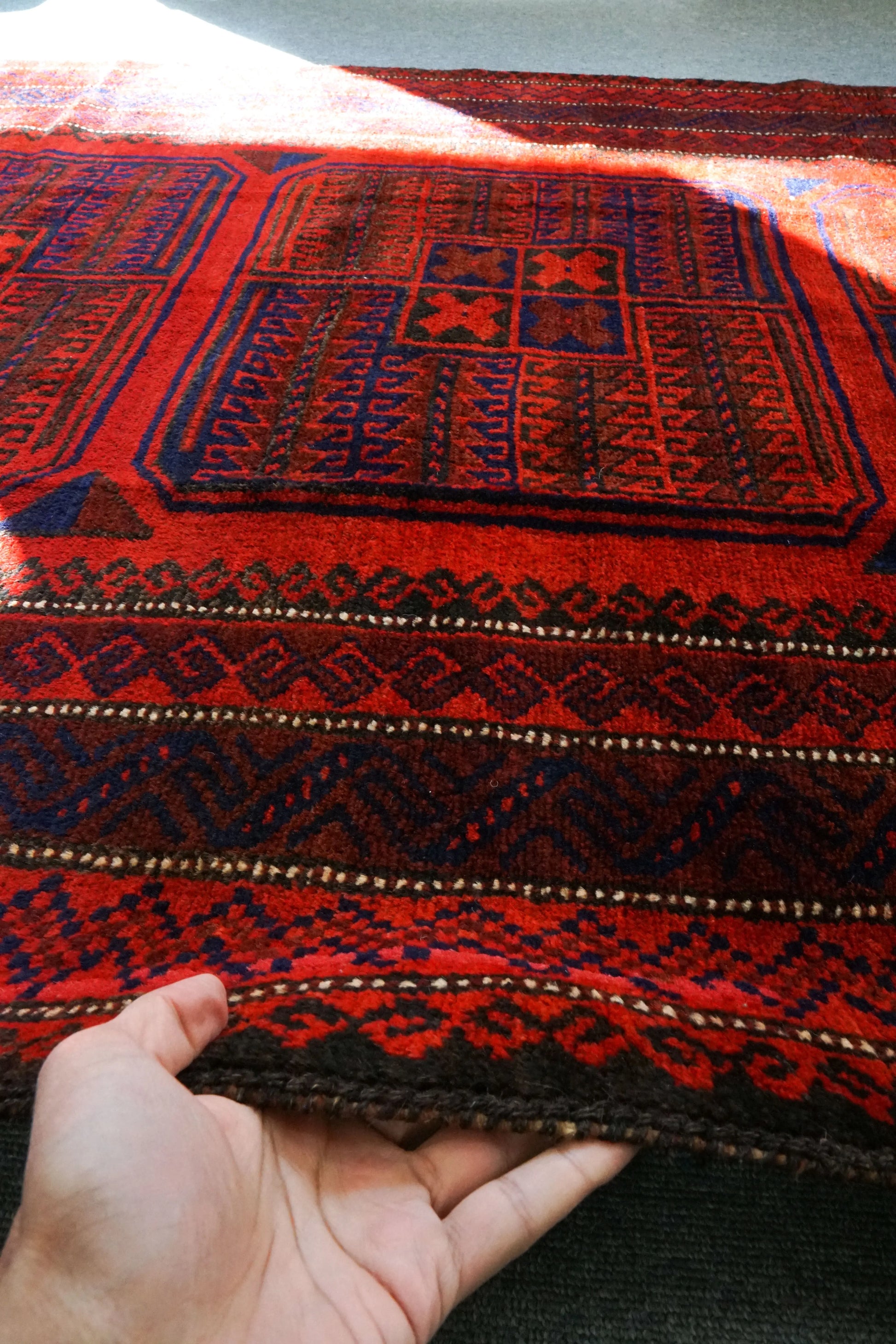 235x124cm バルーチ ヴィンテージラグ 手織り絨毯 Decorworks