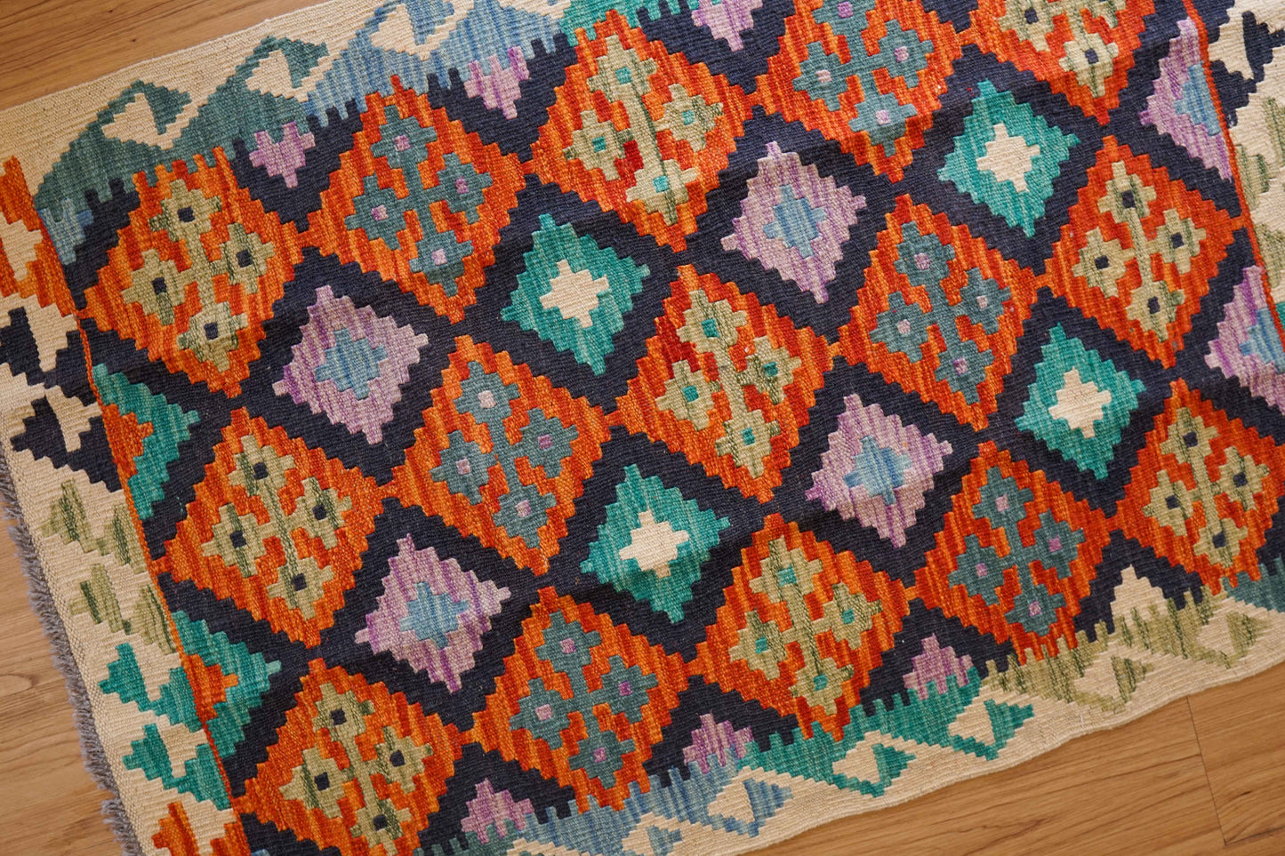 アフガニスタン 手織りキリム118×81cm トライバルラグ