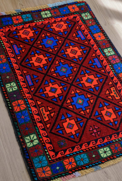  トライバルラグ　バルーチ族　ペルシャ77×55cm