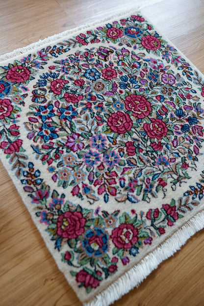  ペルシャ手織り絨毯 ケルマン産 55×55cm｜草木染めウール