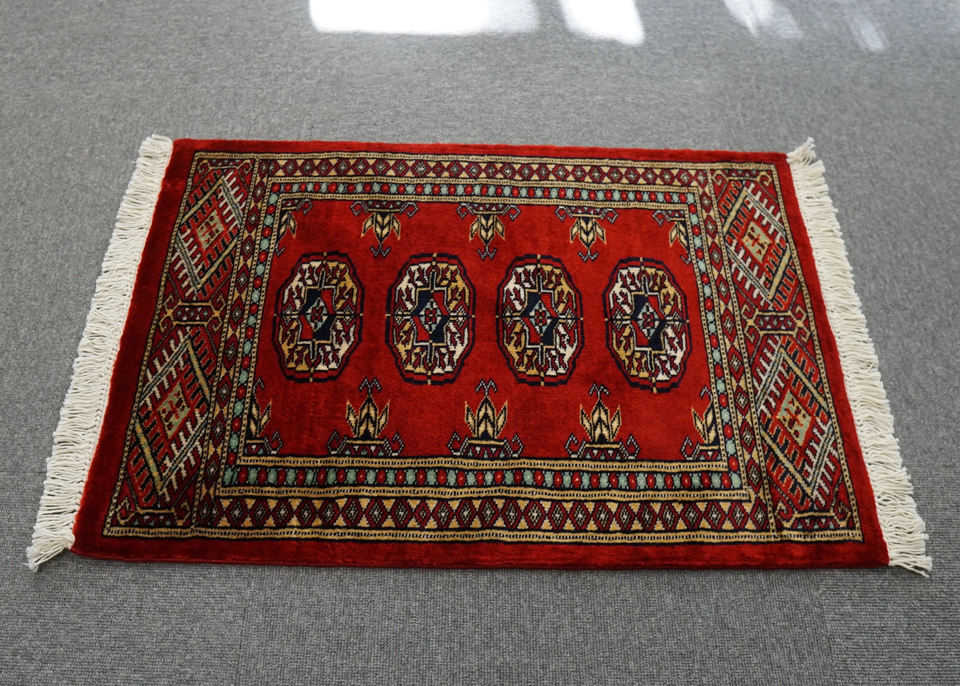 73×49cm トルクメン ボハララグ 手織り絨毯 Decorworks