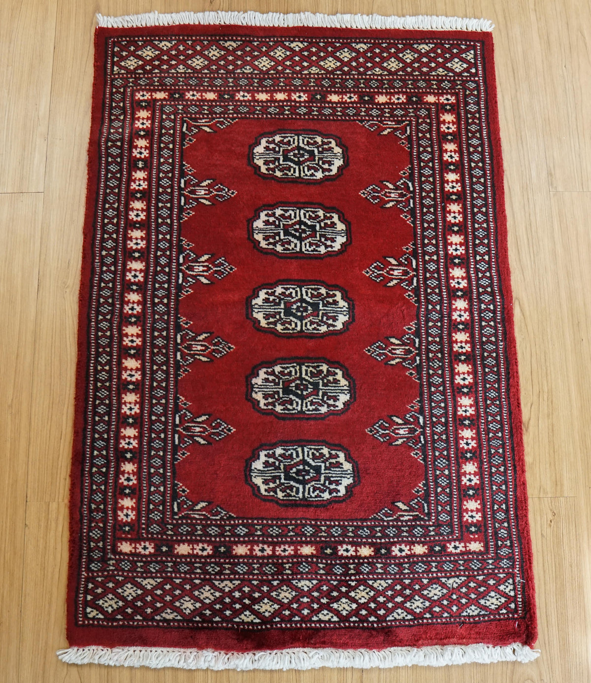  トルクメン ボハラ 手織り パキスタン絨毯  95×62cm