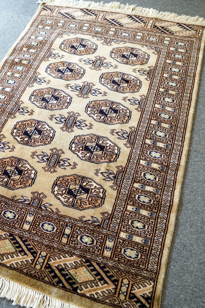 112×77cm トルクメン ボハララグ 手織り絨毯 パキスタン絨毯 Decorworks
