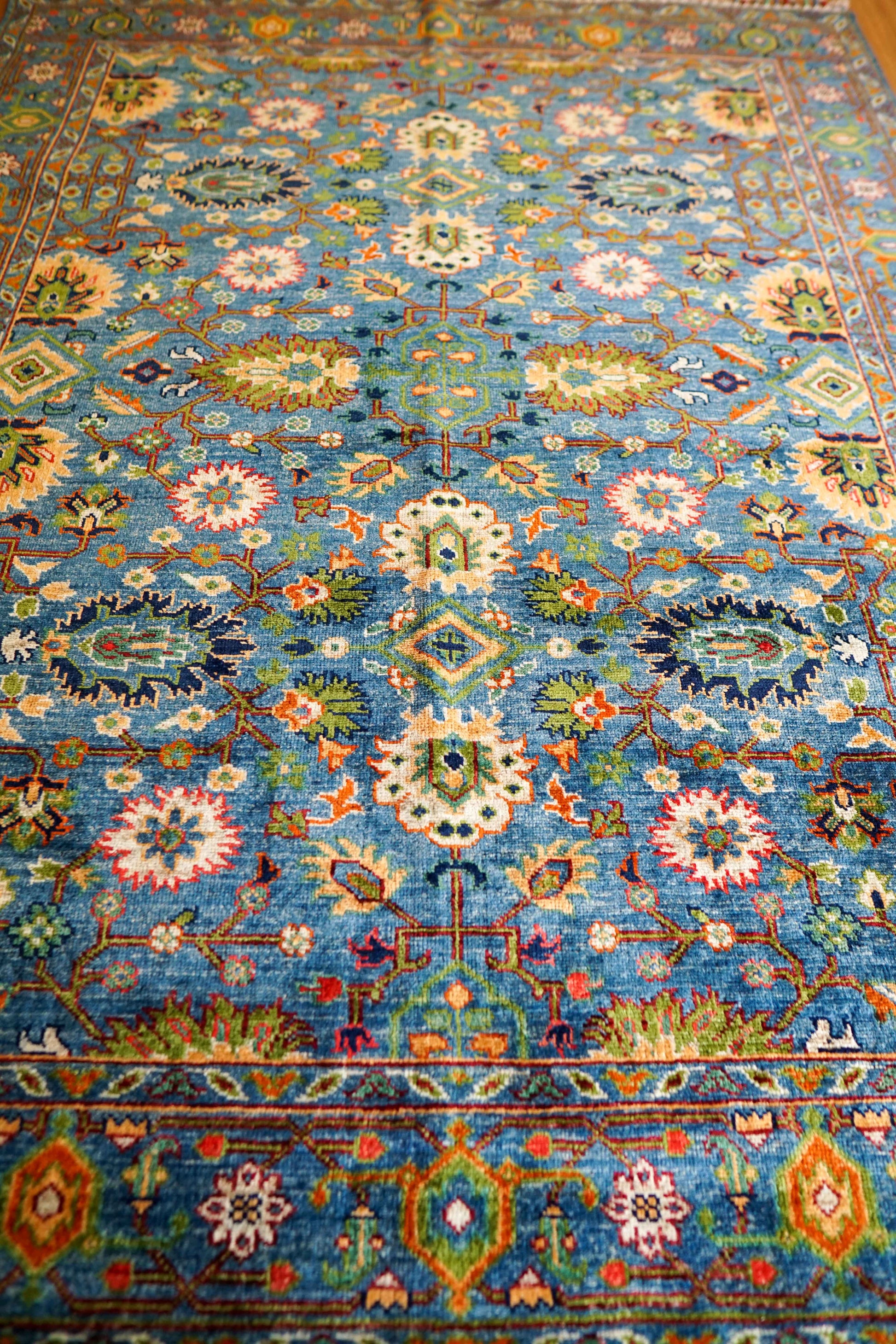  アフガニスタン・ガズニ産 手織り絨毯 197×151cm