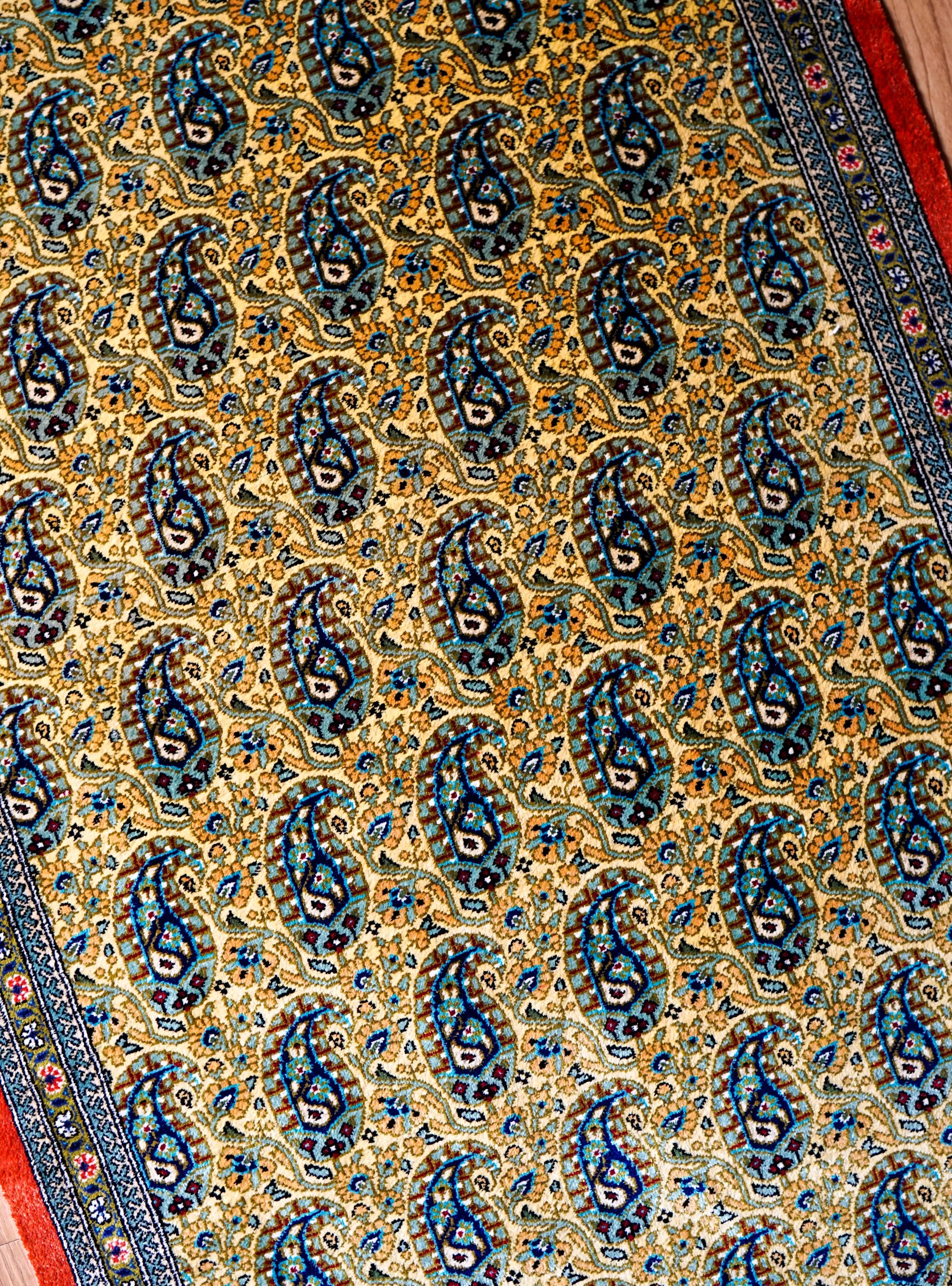  ペルシャ絨毯 クム産 100％シルク 手織り 90×56cm