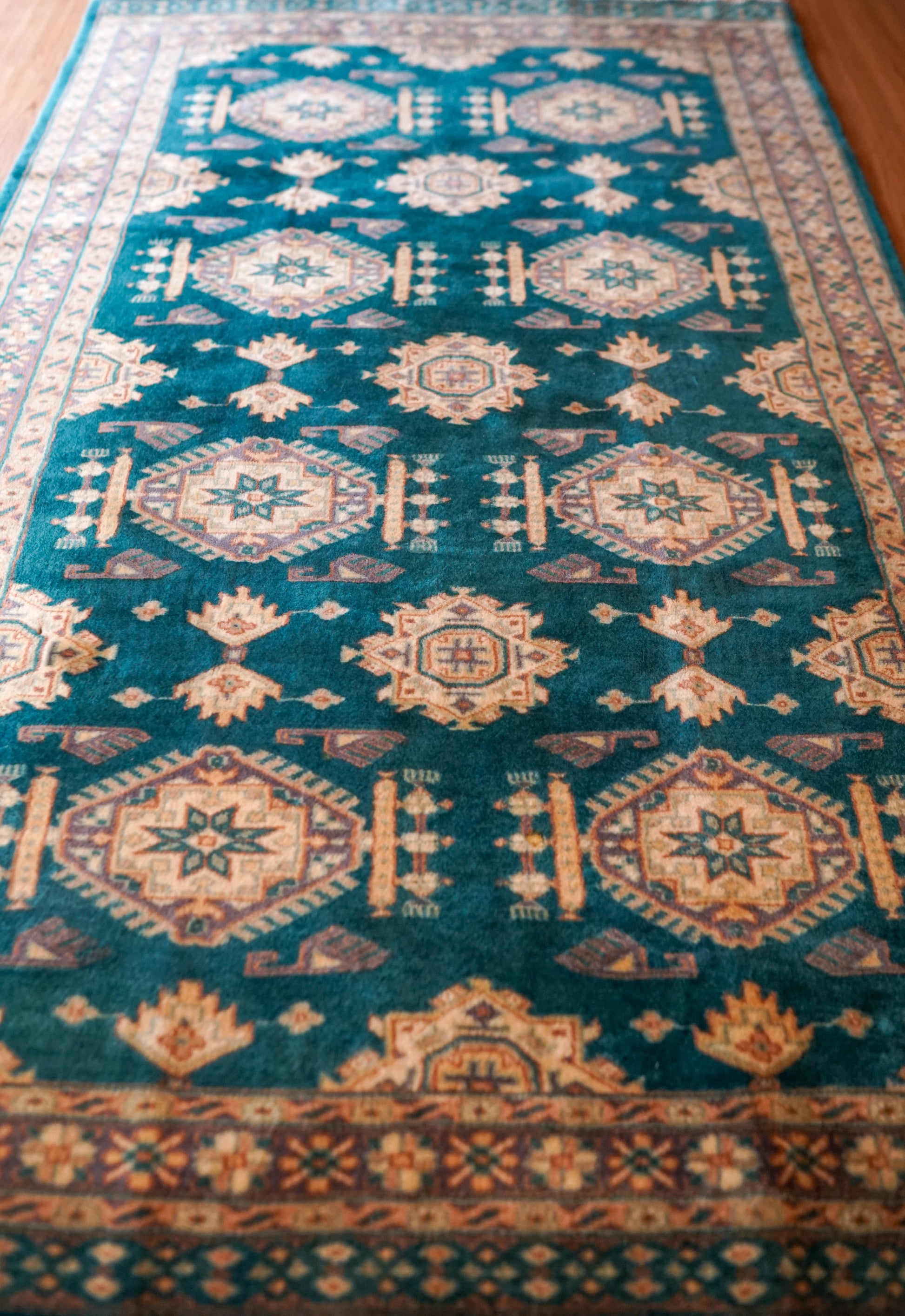  パキスタン手織り絨毯  156×95cm