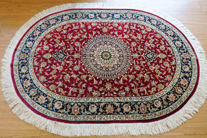 ペルシャ絨毯 クム産 シルク100% 手織りラグ 147×98cm｜モハマディ房 オーバルデザイン 高密度シルク絨毯