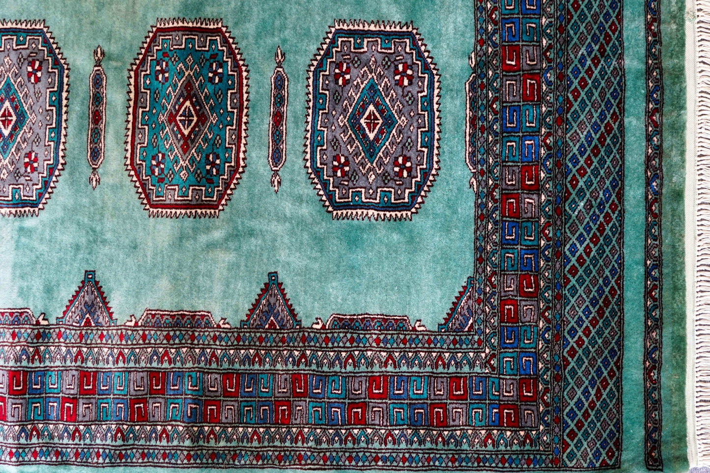  パキスタン手織り絨毯 239×155cm｜高密度ウール ニュージーランドウール使用 緻密織り グリーン系 トライバルデザイン