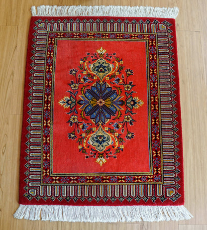  ペルシャ絨毯 カシャーン産 (カシャン)90×72cm｜上質ウール使用 手織り玄関マット