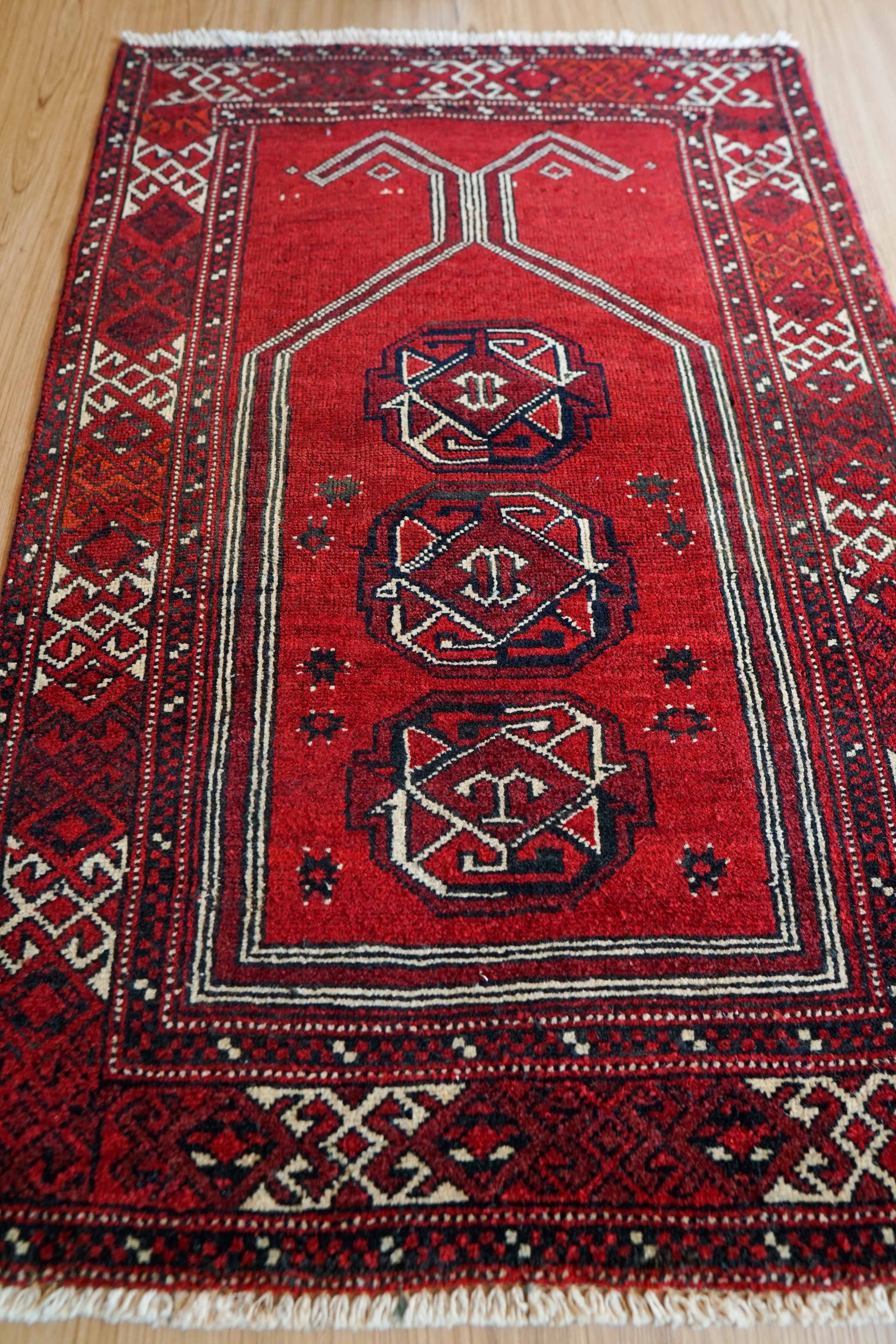  ペルシャ・オールドトルクメン 手織り絨毯 97×62cm｜トライバルラグ ヴィンテージ絨毯  prayer rug
