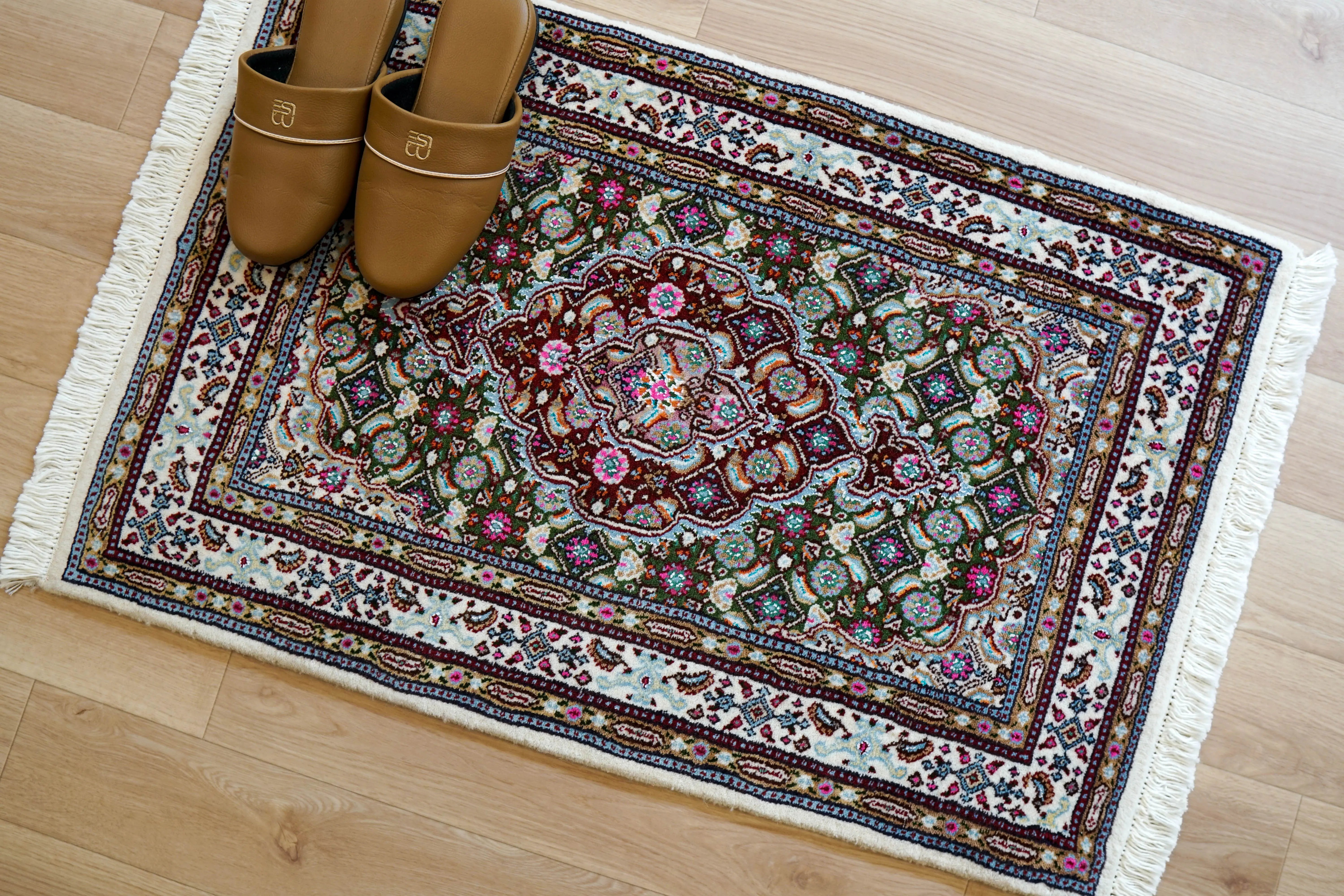 ペルシャ 手織り絨毯 ムード産 高級ウール使用 伝統幾何学模様と職人技