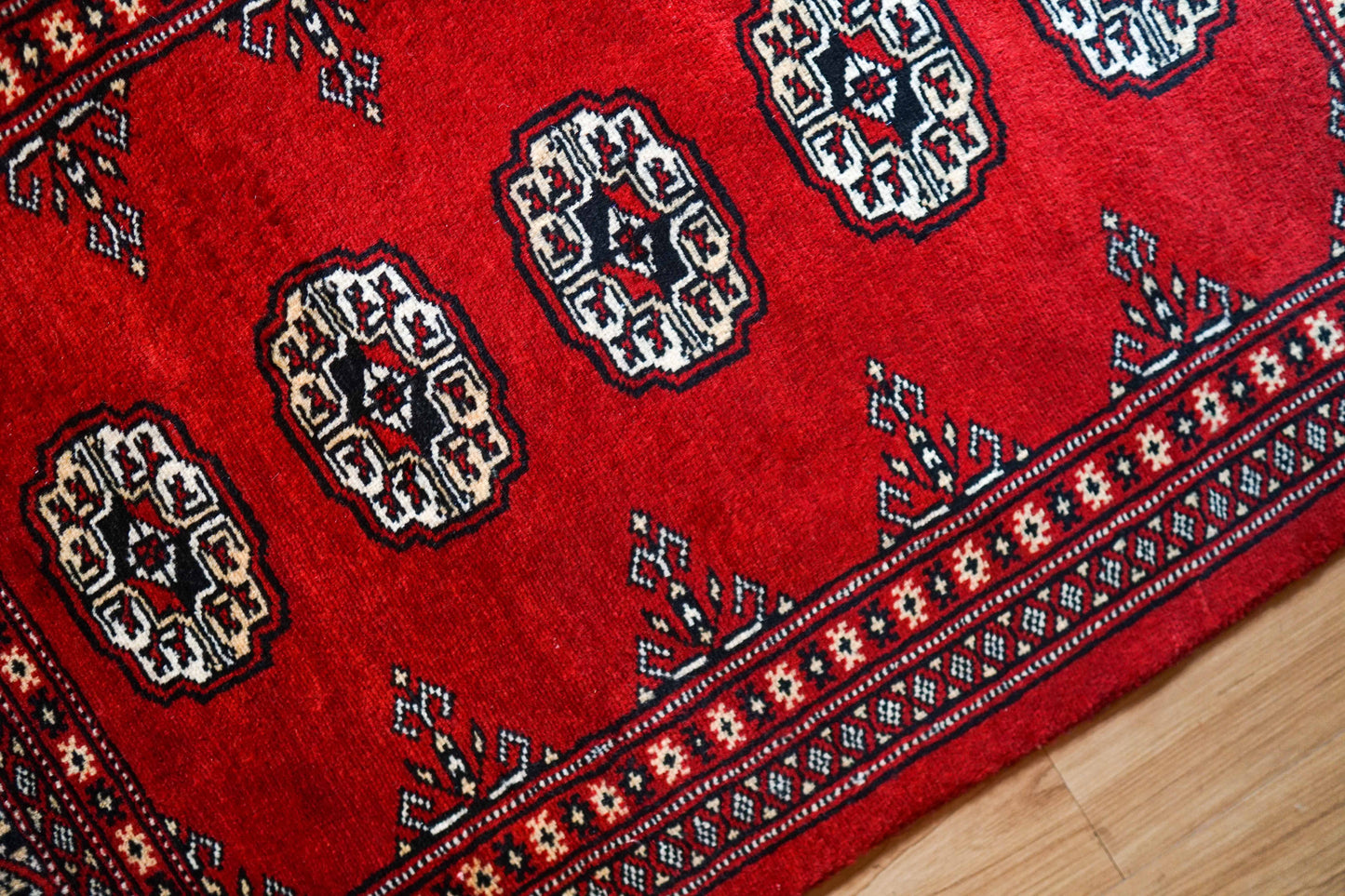  トルクメン ボハラ 手織り パキスタン絨毯 93×62cm 玄関マット