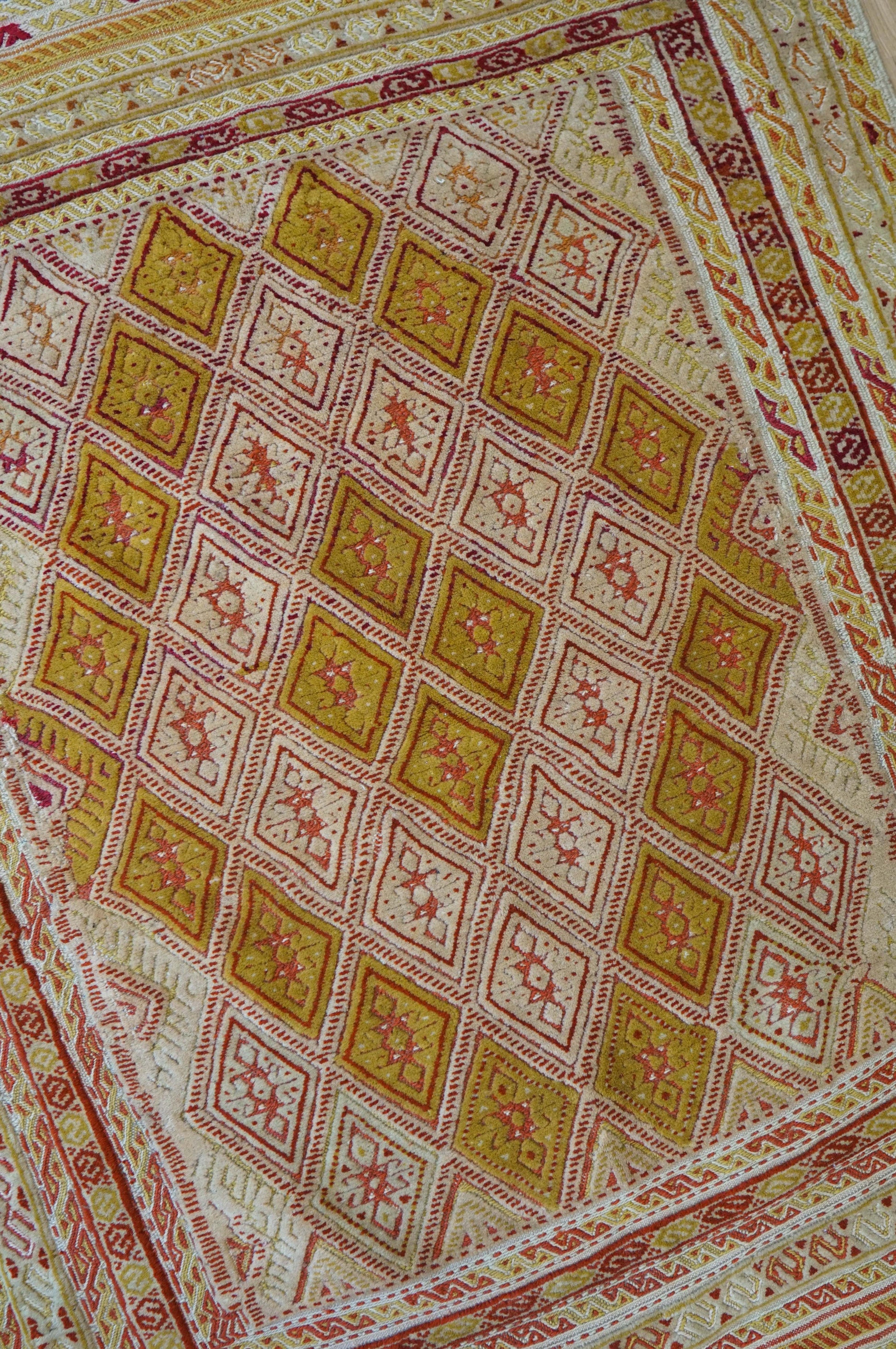 Collection アフガン手織りマシュワニキリム 121×94cm