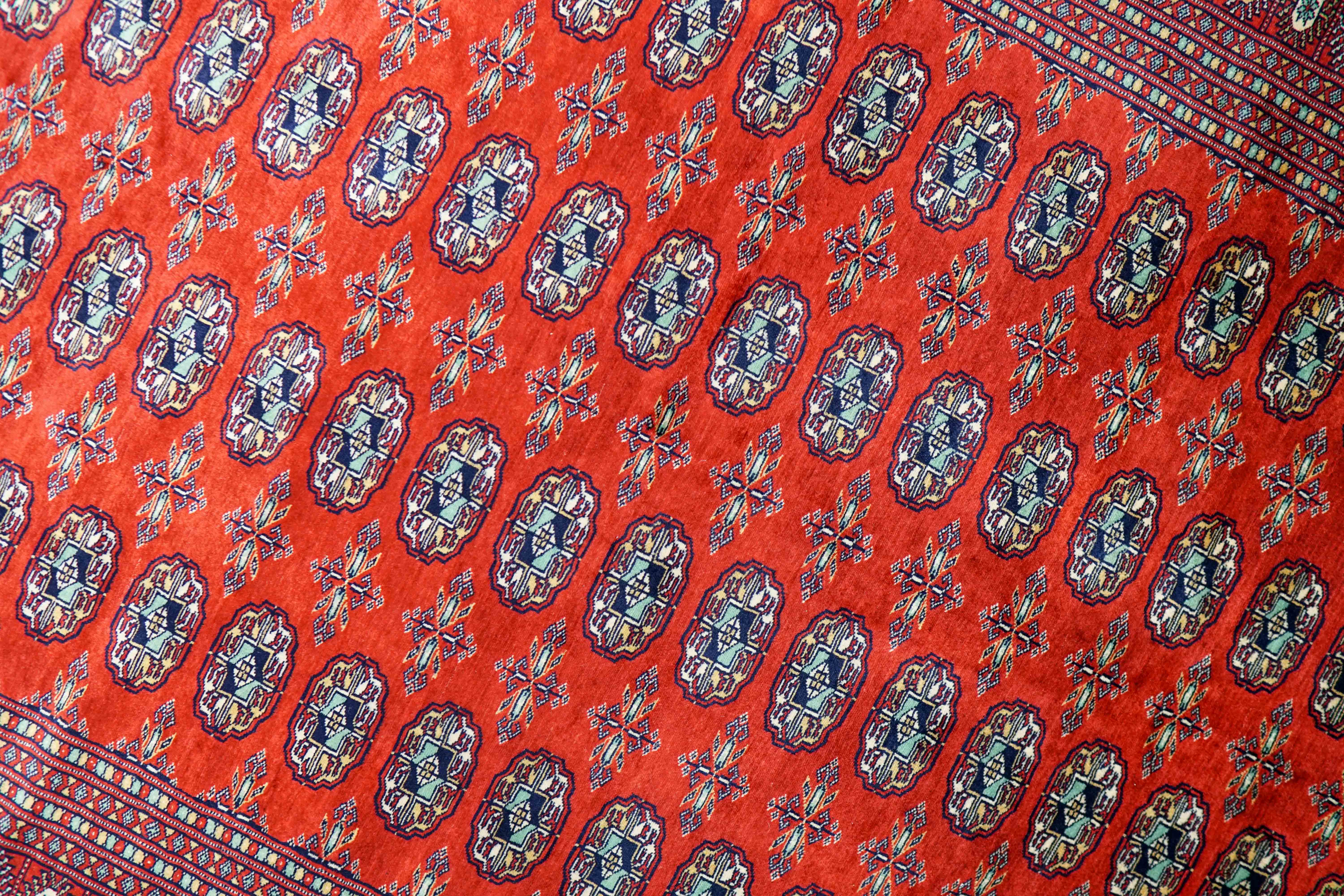 パキスタン手織り絨毯 246×167cm Fine quality – Decorworks