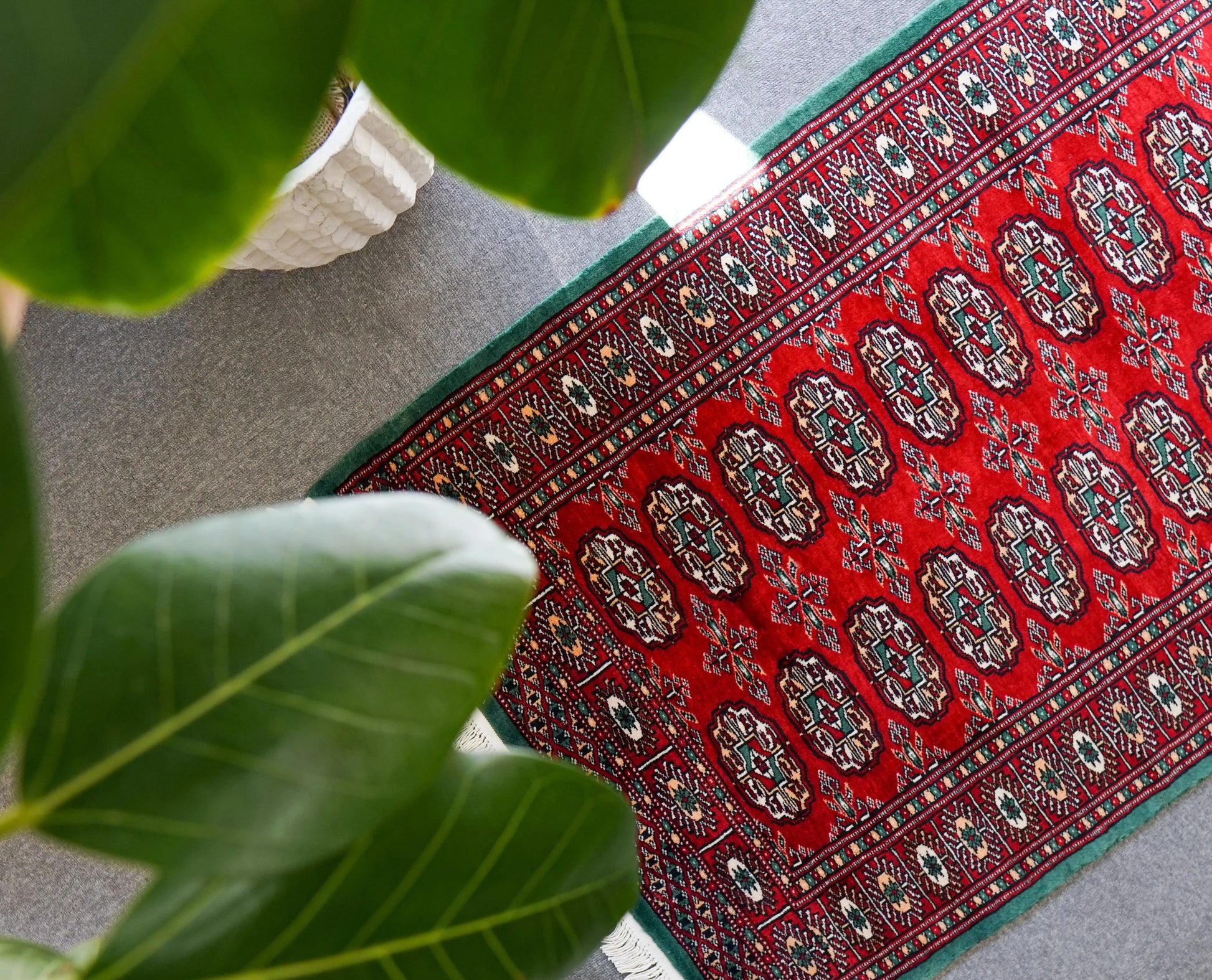 120×80cm  手織りパキスタン絨毯 トルクメン ボハララグ Decorworks