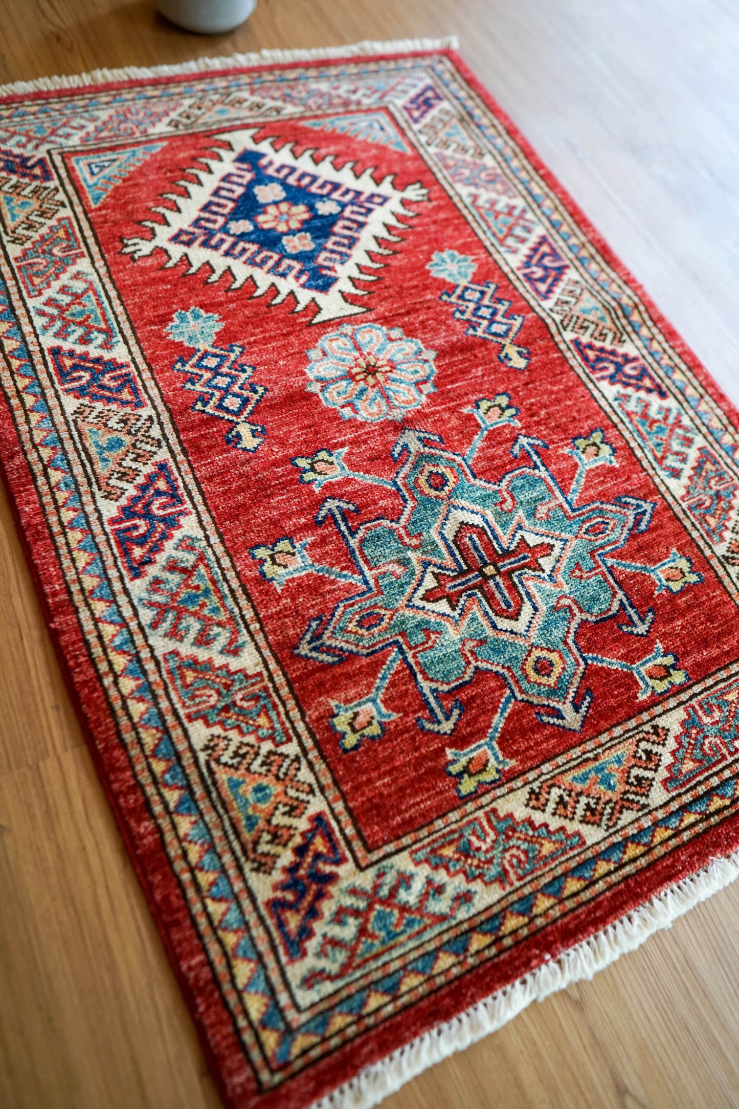  アフガニスタン絨毯 カザックラグ 92×63cm