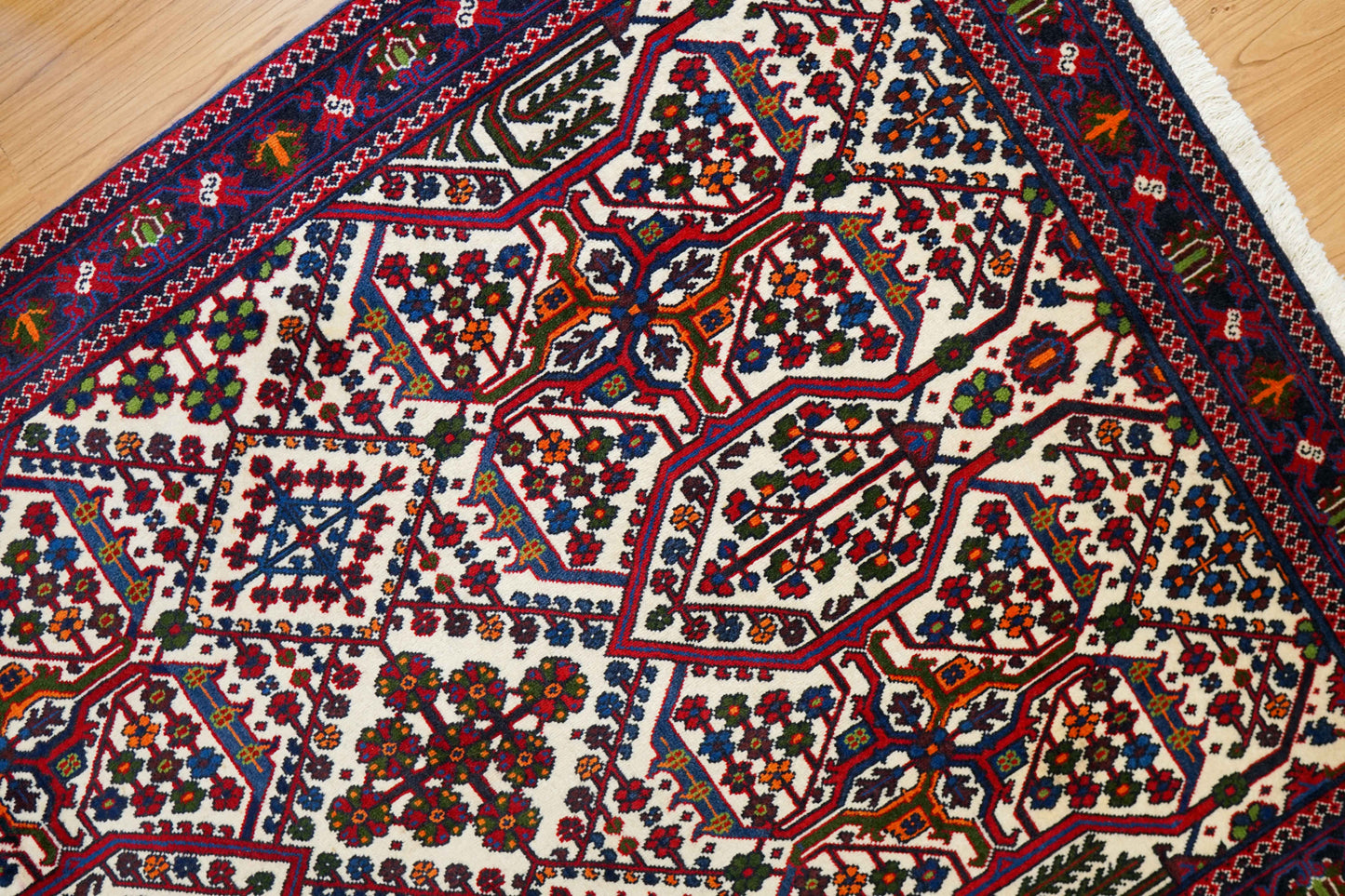 手織りペルシャ絨毯 メイメ産 オールド157×110cm