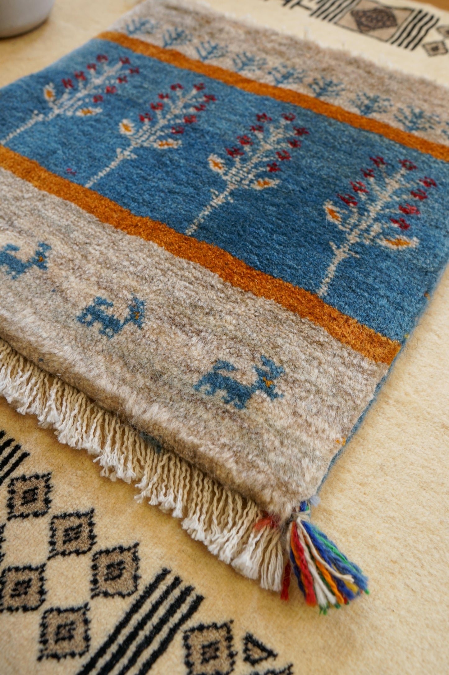 ペルシャ手織りギャッベ アマレ族 40×40cm｜ウール100% ミニラグ チェアマット ナチュラルカラー