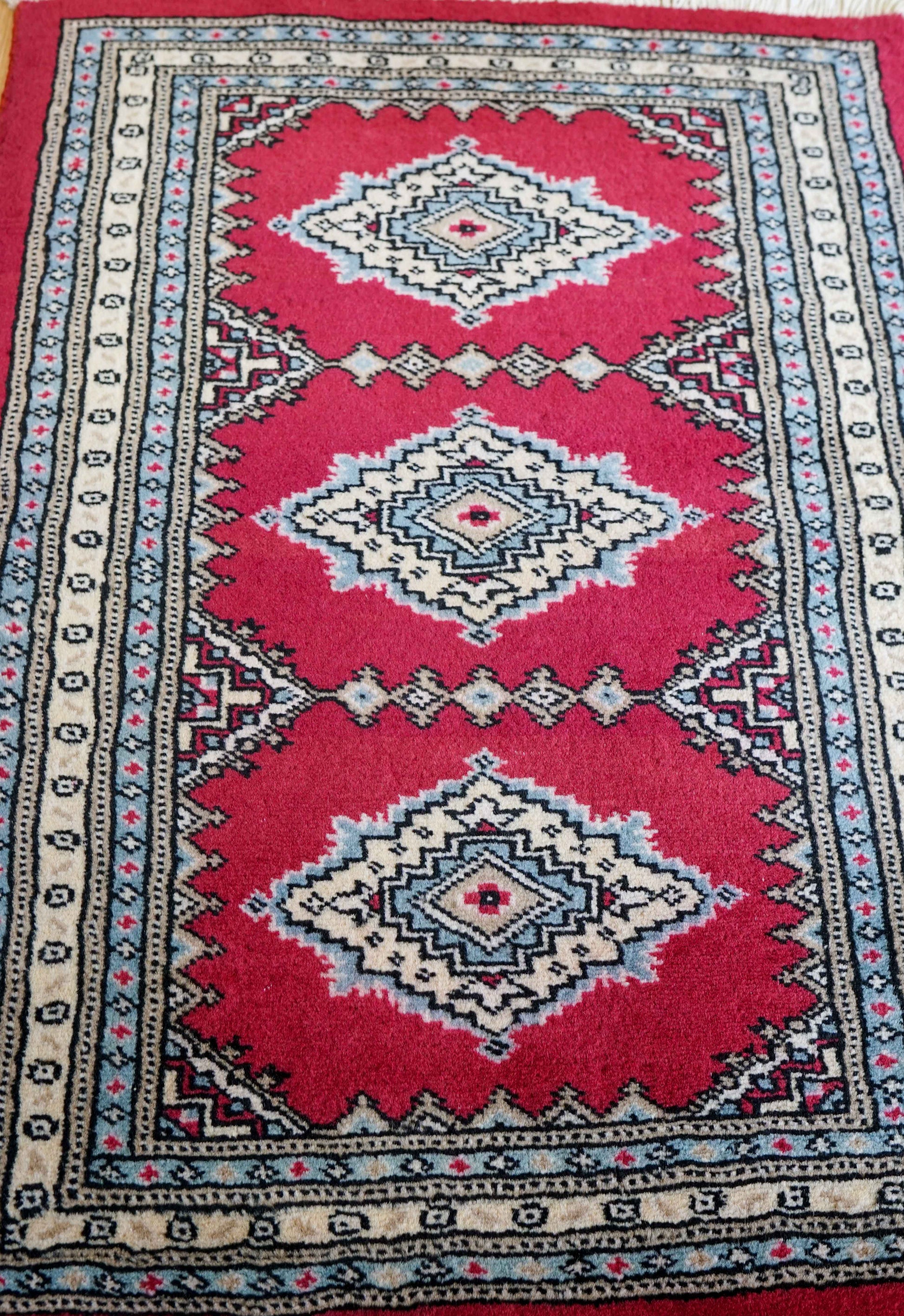  パキスタン手織り絨毯 玄関マット 88×65cm