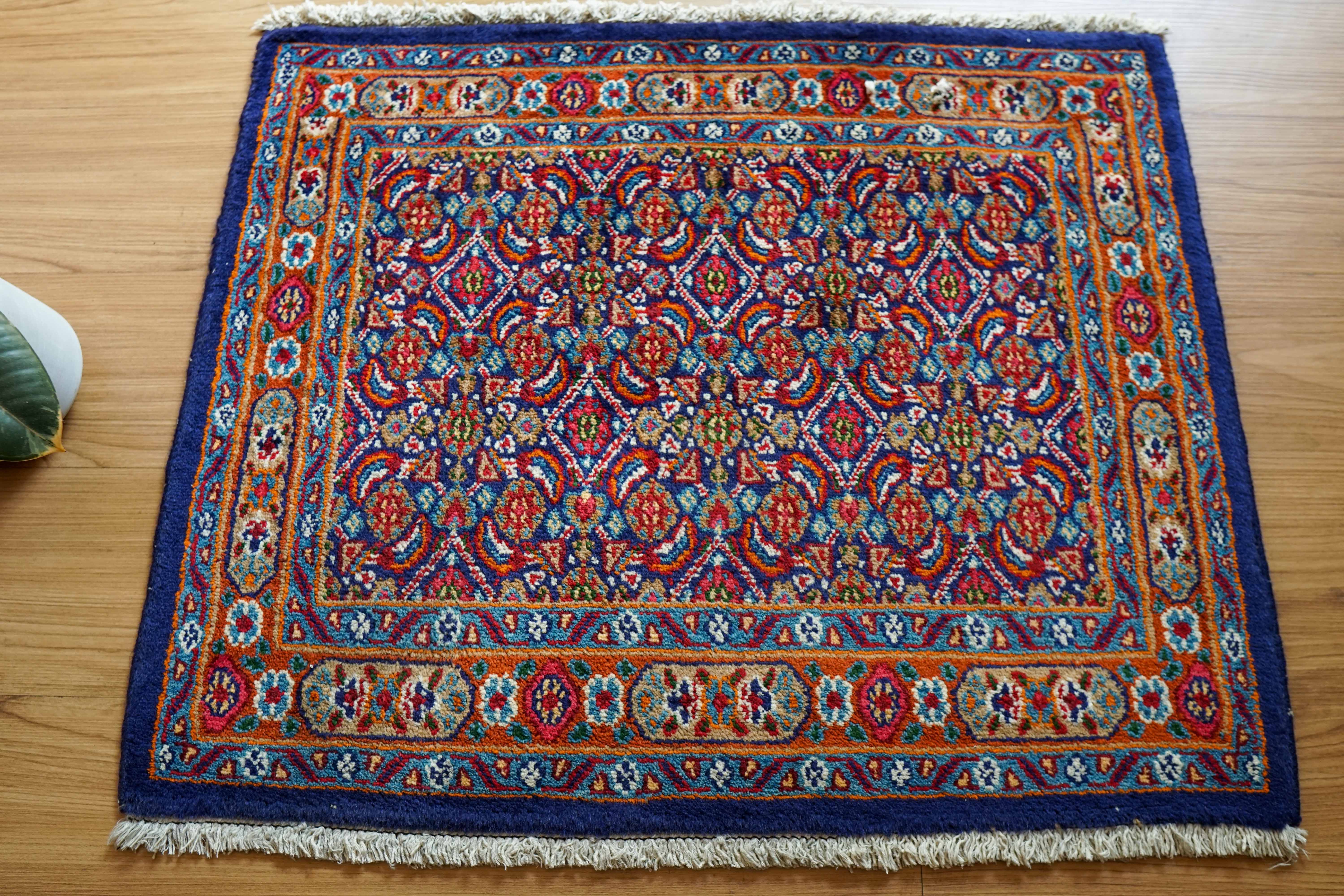 ペルシャ絨毯 オールド ムード産（ビールジャンド）72×60cm｜手織り