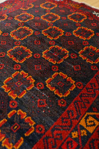  ペルシャ絨毯 バルーチ トライバルラグ 180×105cm