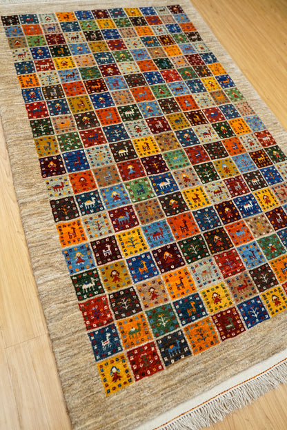  ペルシャ絨毯 手織りカシュクリギャッベ 188×118cm リズバフト