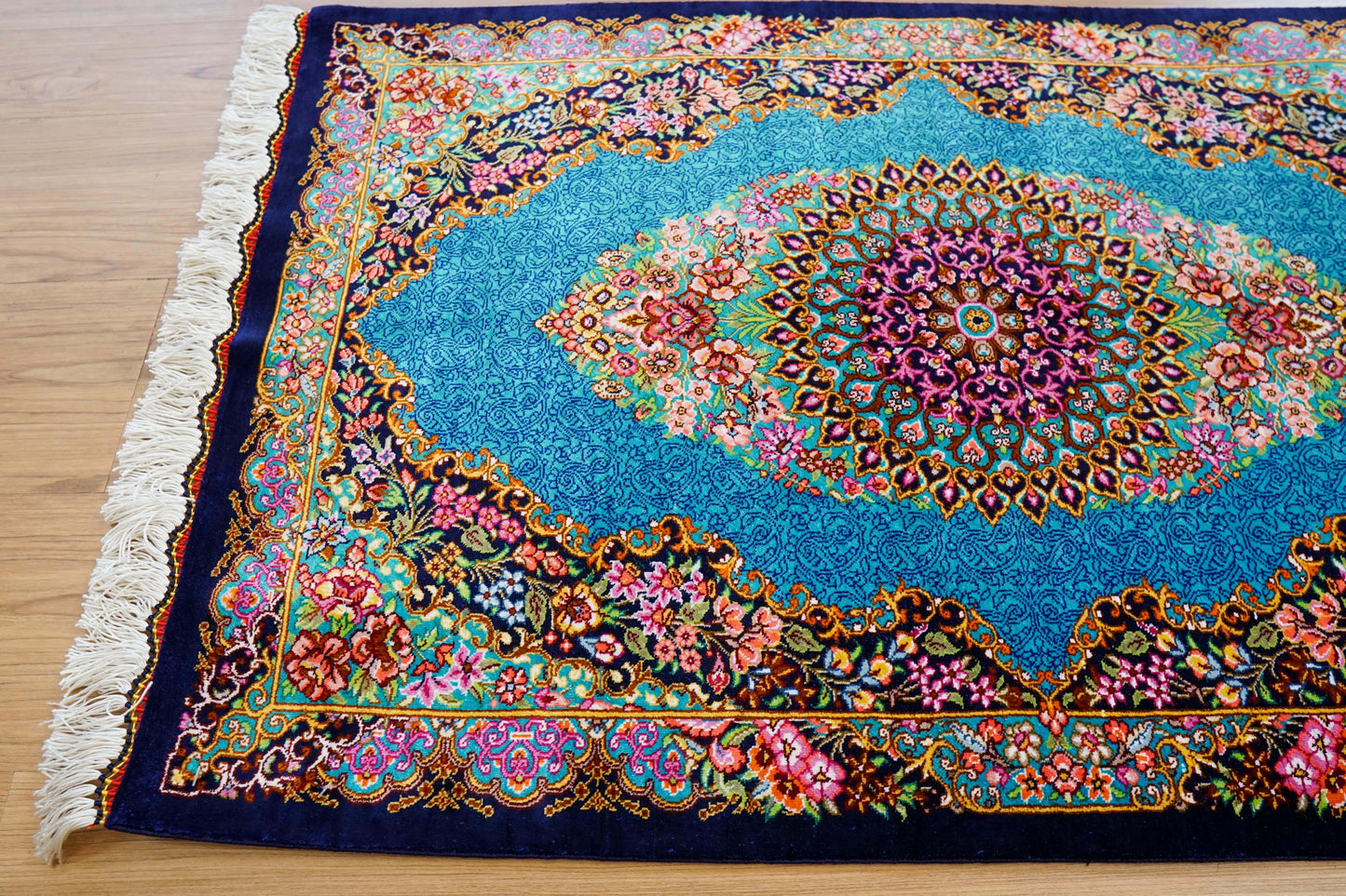  89×59cm　手織り ペルシャ絨毯 クム産 シルク100% 証明書付