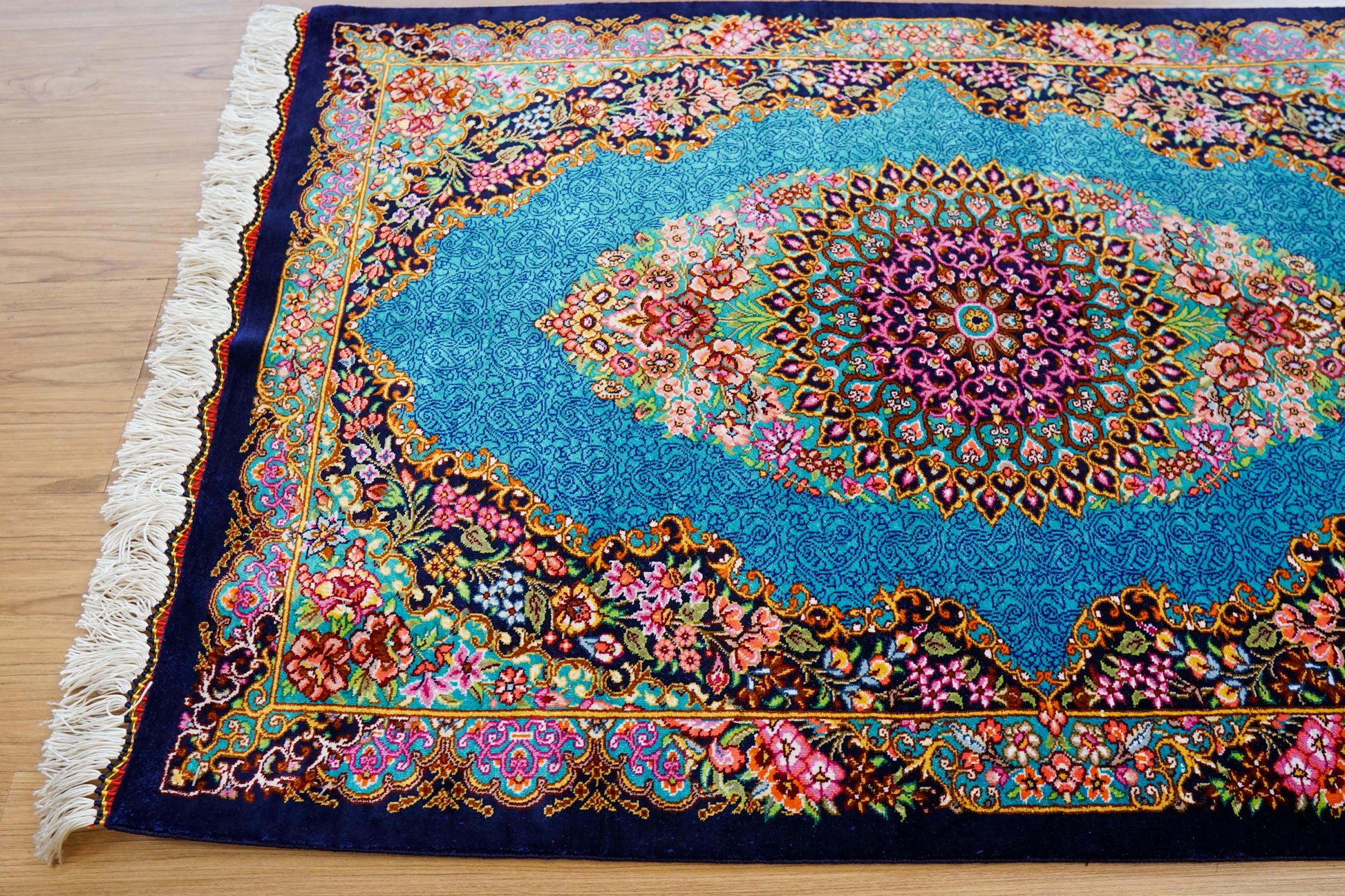  89×59cm　手織り ペルシャ絨毯 クム産 シルク100% 証明書付