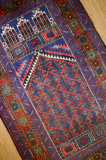  手織りペルシャ絨毯 バルーチ族製 Prayer Rug ヴィンテージ トライバルラグ141×89cm