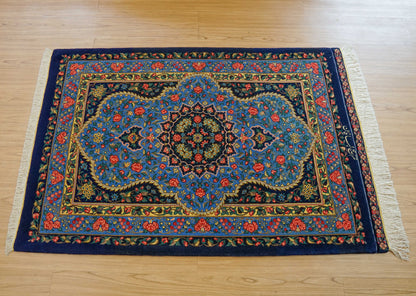  ペルシャ絨毯 クム産ウール ラバファン工房 121×81cm｜コルクウール・シルクフリンジ 手織りペルシャ絨毯