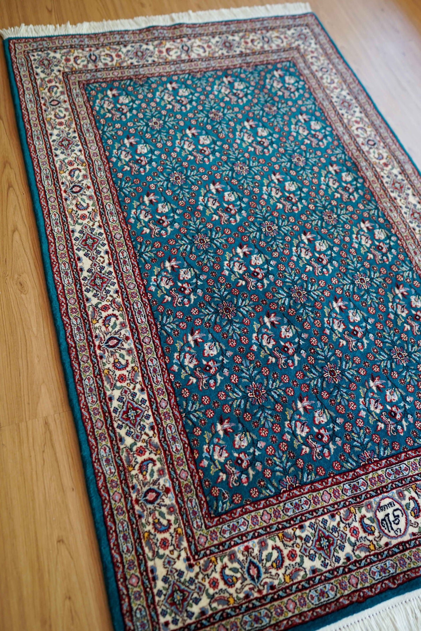 手織り ペルシャ絨毯ムード　154×97cm