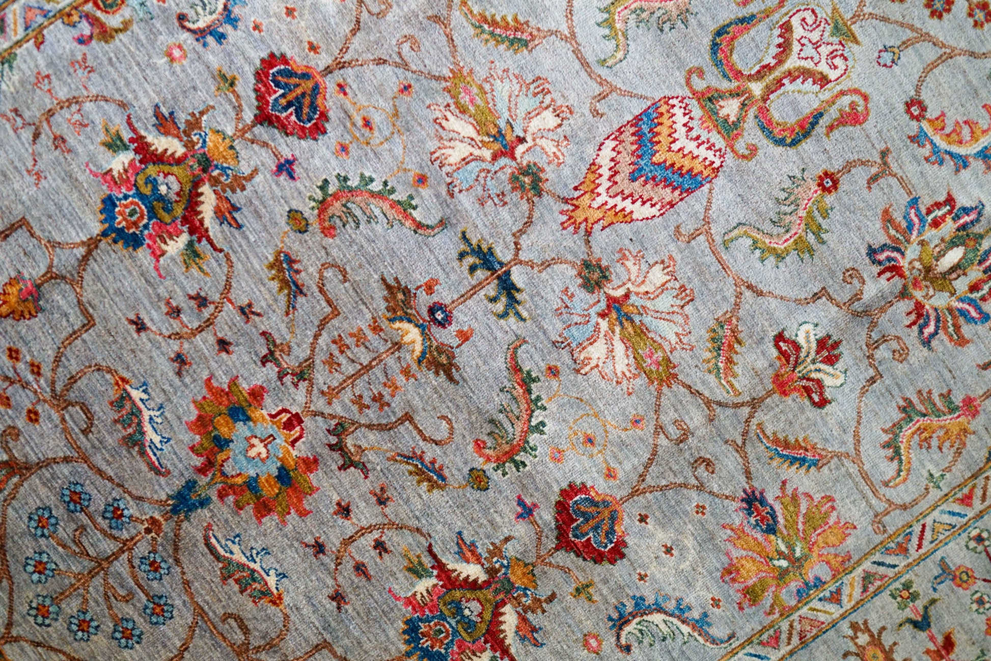  アフガニスタン手織り絨毯 ガズニ  243×176cm｜手紡ぎウール×草木染め