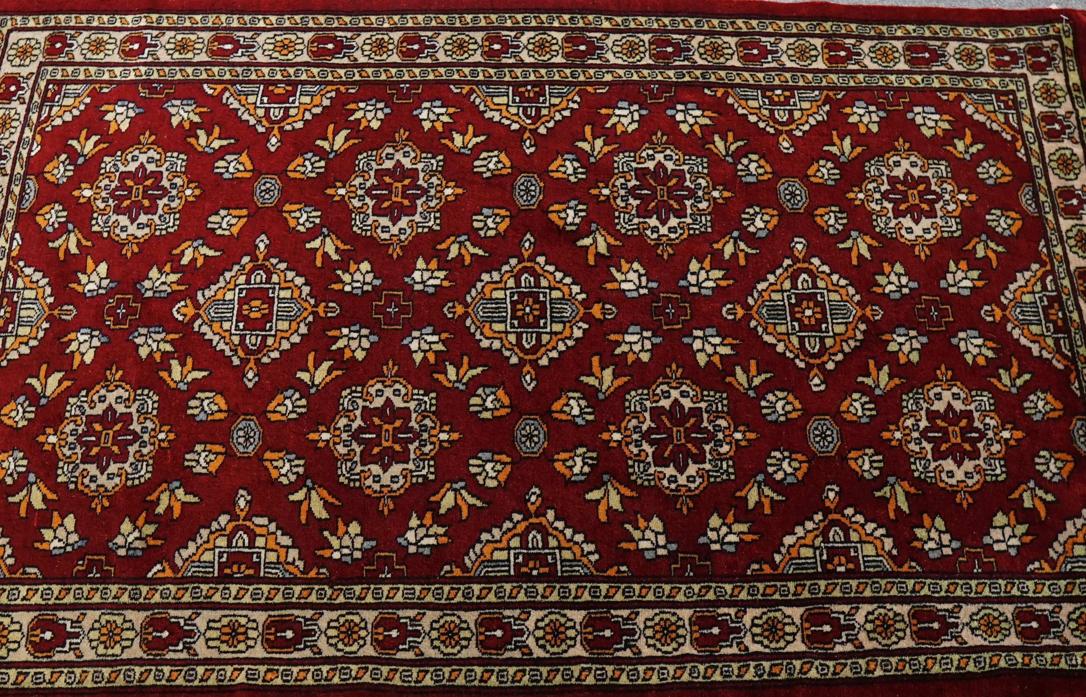 パキスタン手織り絨毯 128×79cm - Decorworks