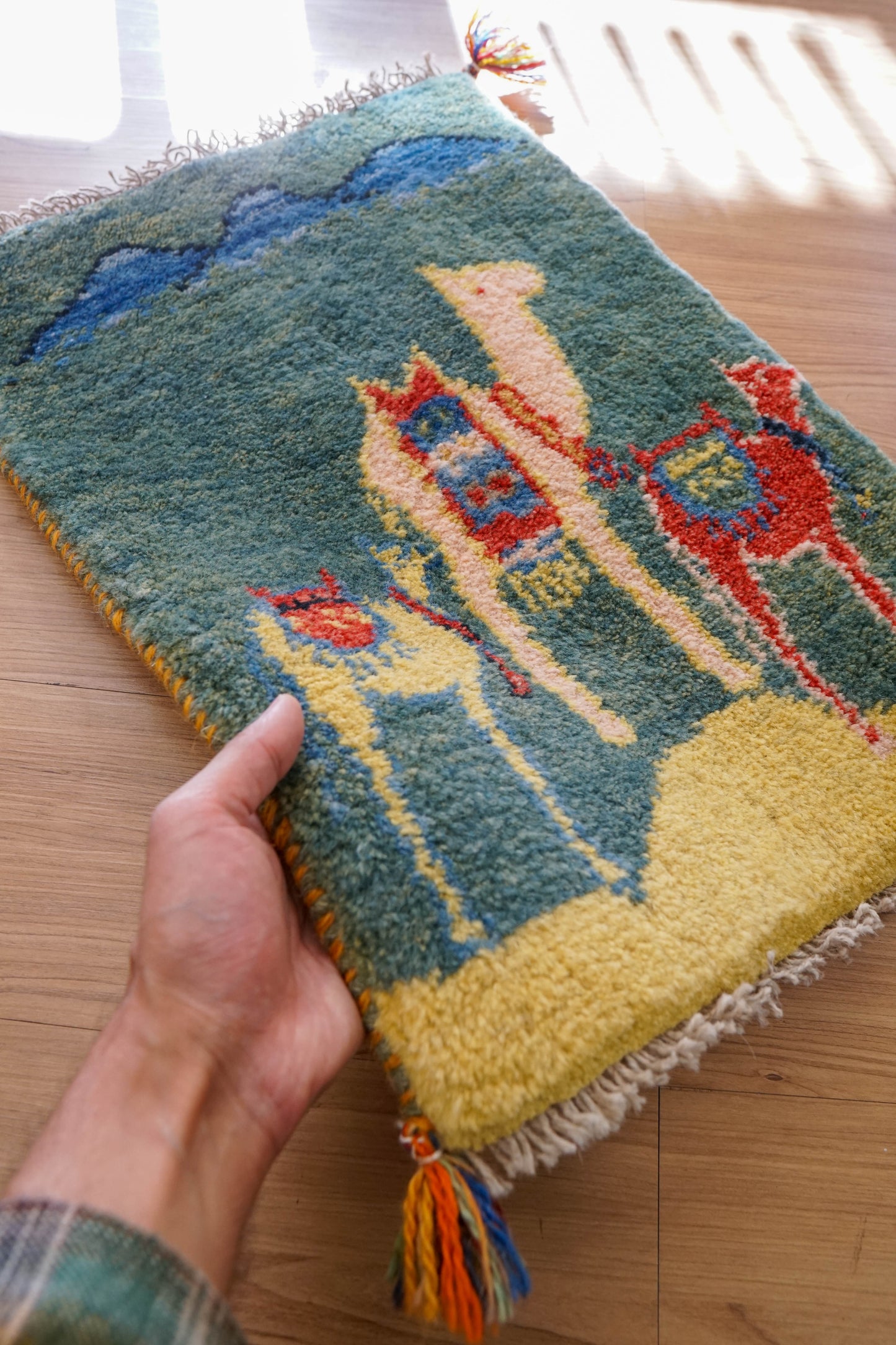  ペルシャ手織りギャッベ 60×40cm