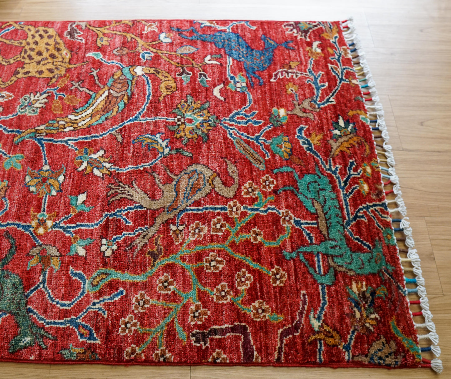  アフガニスタン・ガズニ産 手織り絨毯 シカルガーデザイン 120×82cm