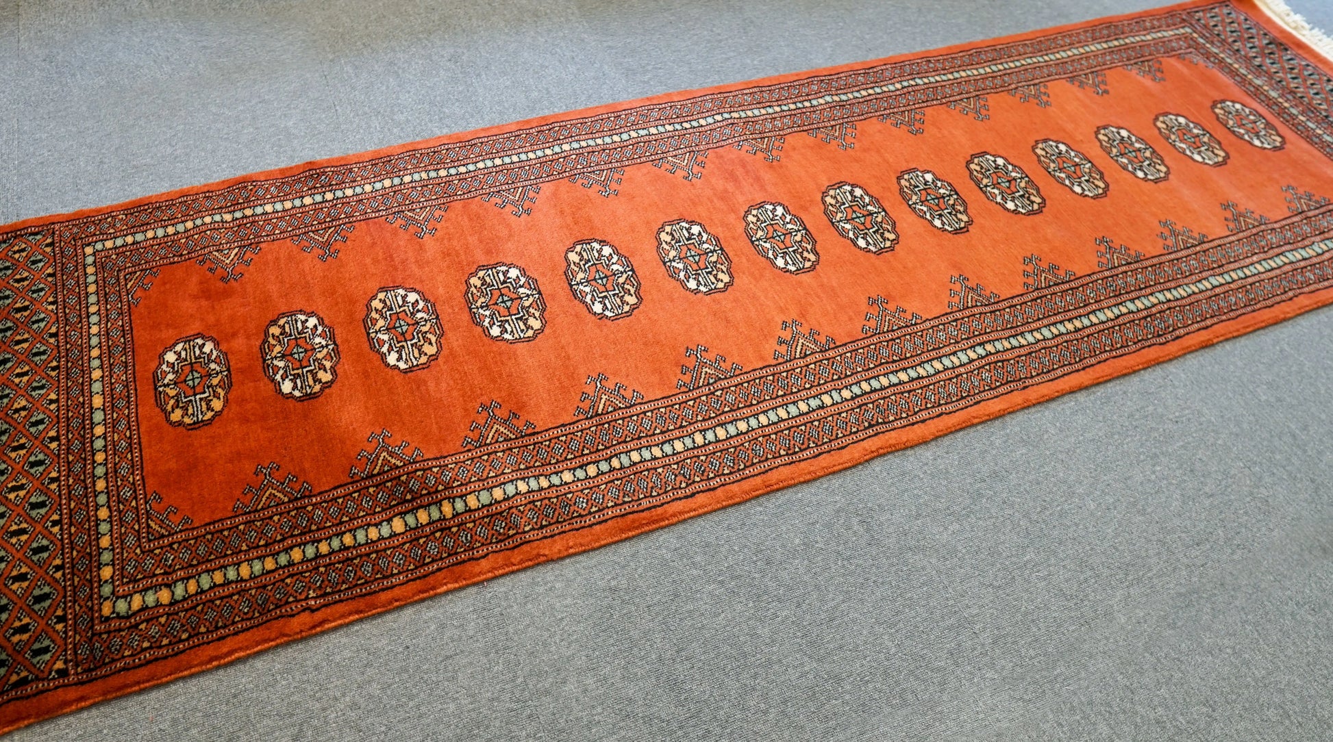 256×78cm パキスタン手織り絨毯 トルクメン ボハララグ Decorworks