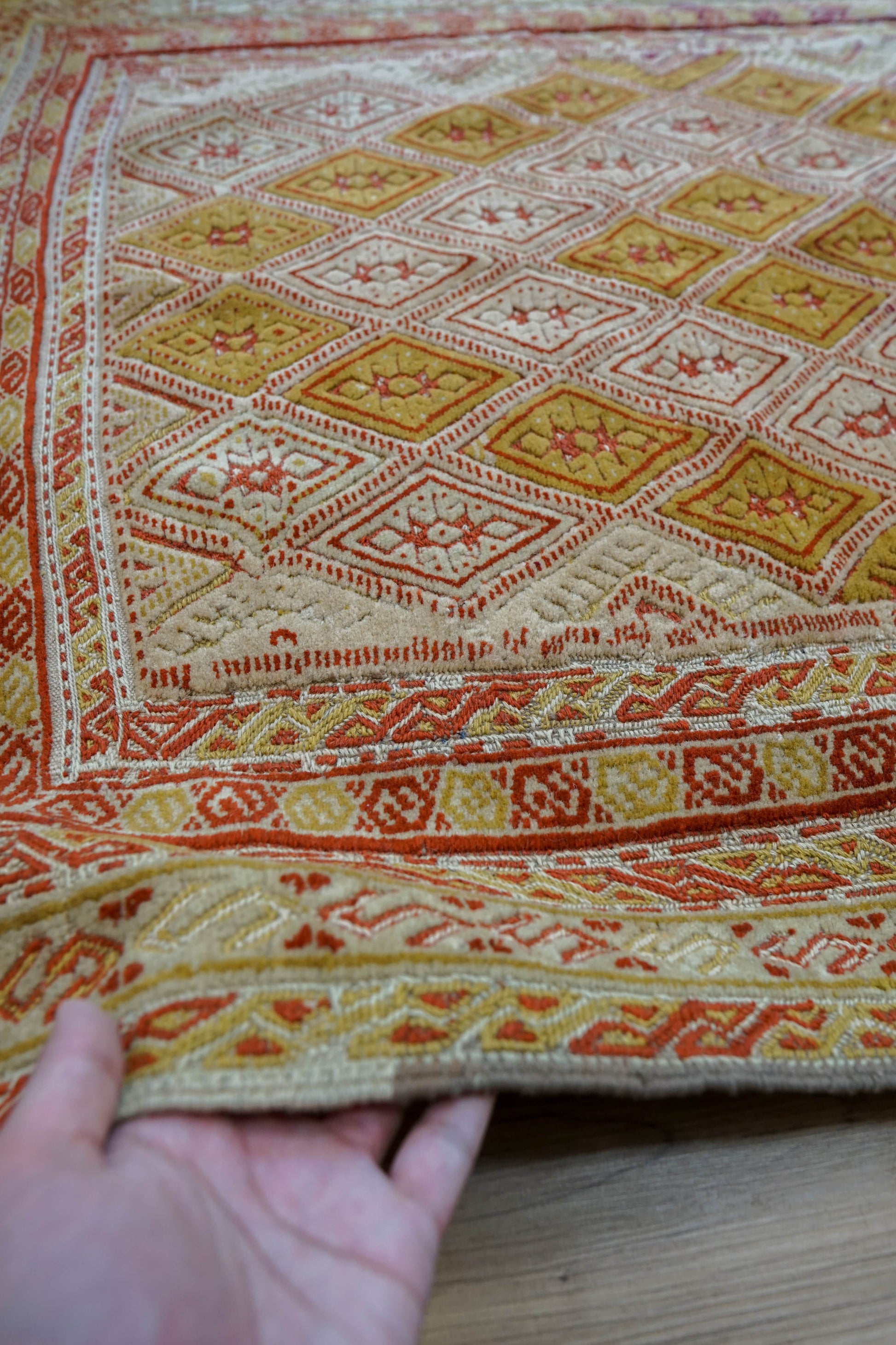 Collection アフガン手織りマシュワニキリム 121×94cm