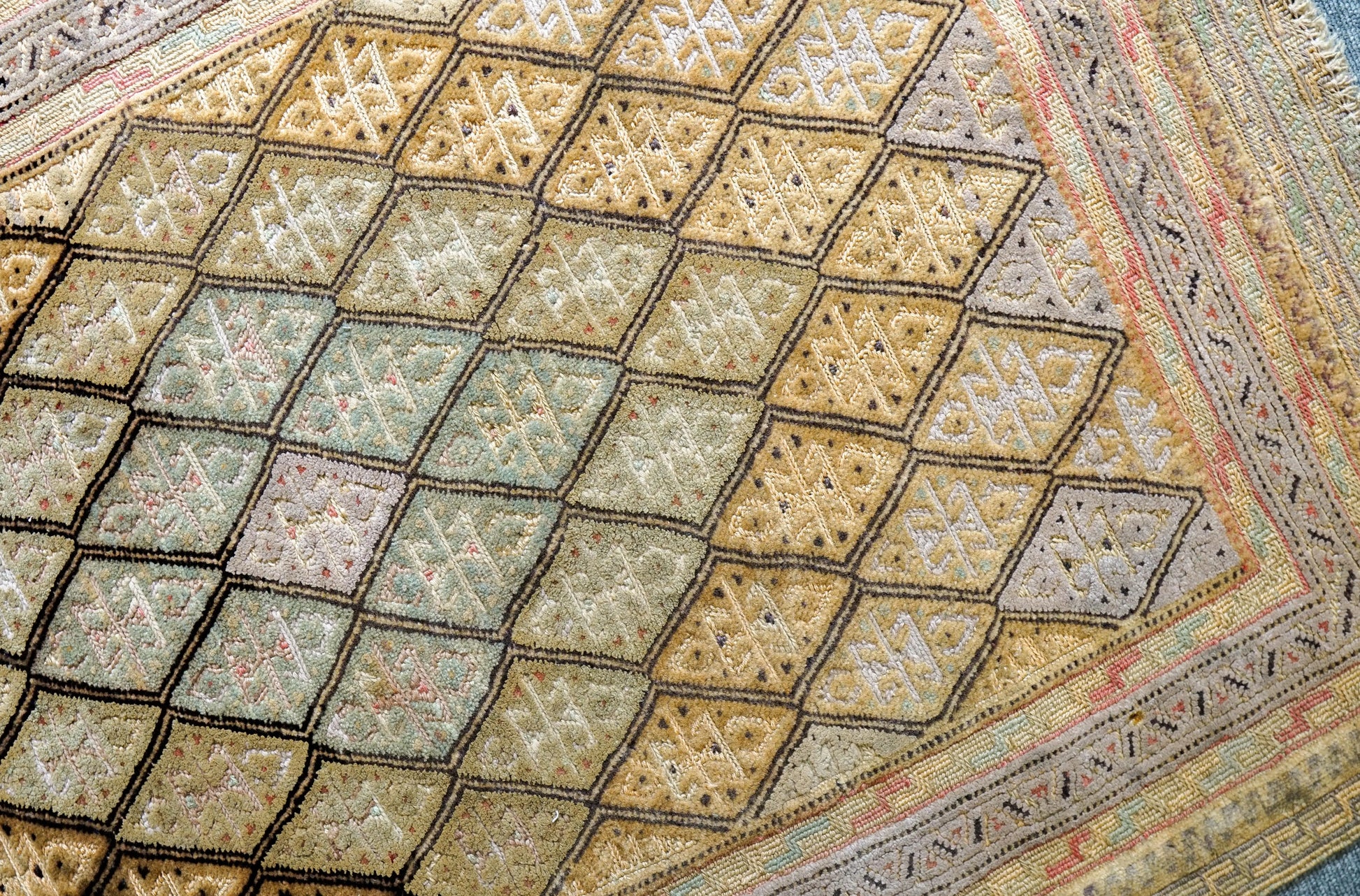 108×75cm アフガニスタン オールドマシュワニキリム 手織り 絨毯 Decorworks