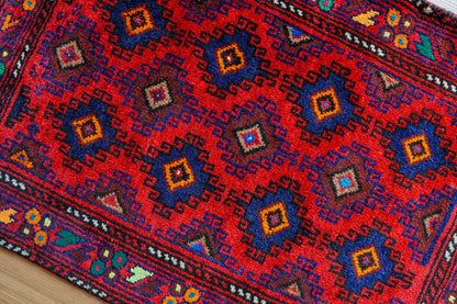  トライバルラグ　ヴィンテージラグ　バルーチ族　74×51cm ペルシャ絨毯　玄関マットサイズ