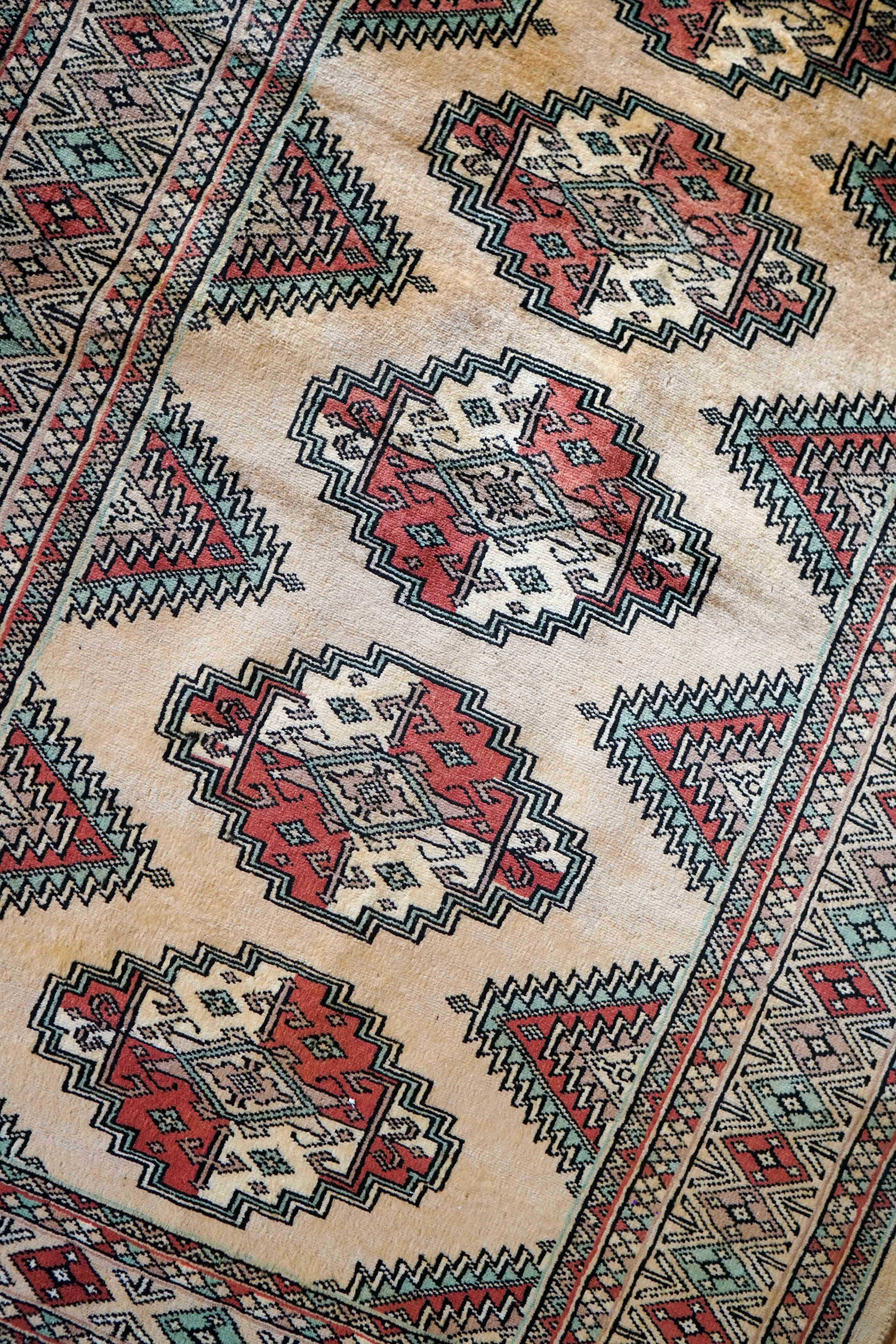 パキスタン手織り絨毯 ジャルダール柄 メリノウール 123×80cm – Decorworks